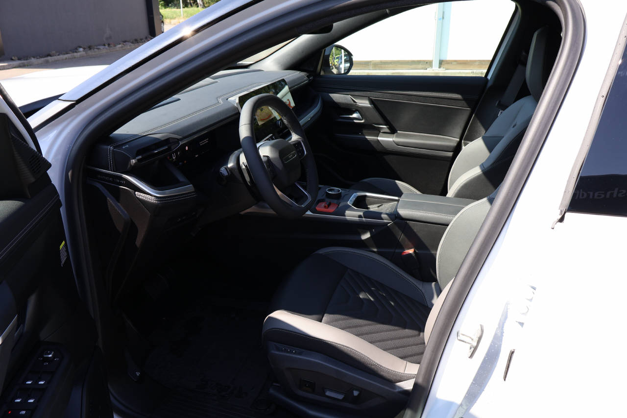 JEEP Compass First Edition-image-12