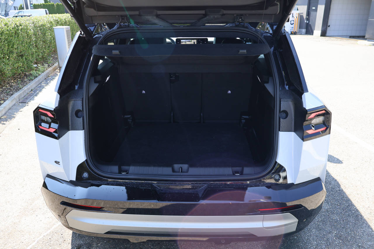 JEEP Compass First Edition-image-4