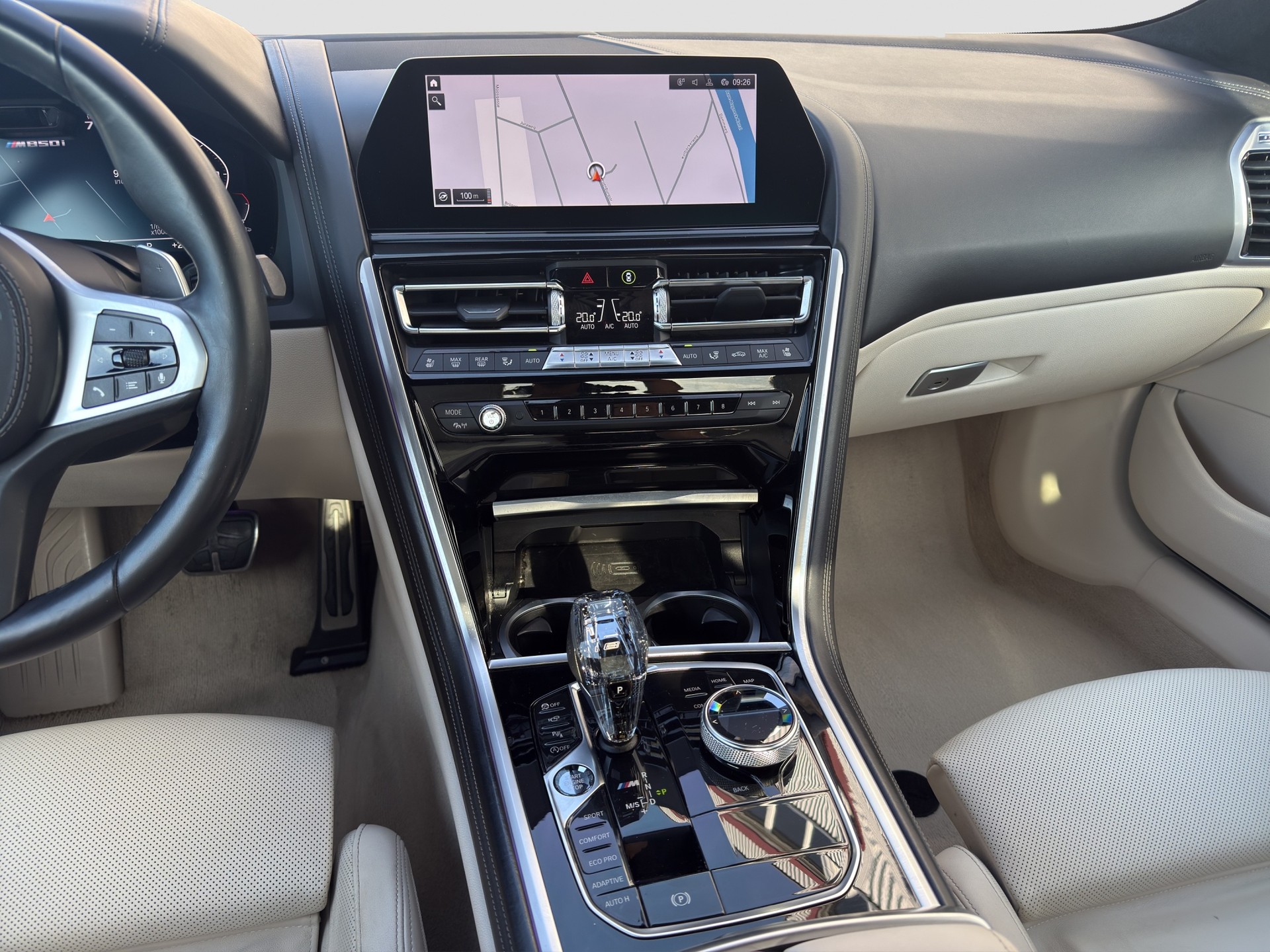 BMW M850i xDrive Steptronic-image-15