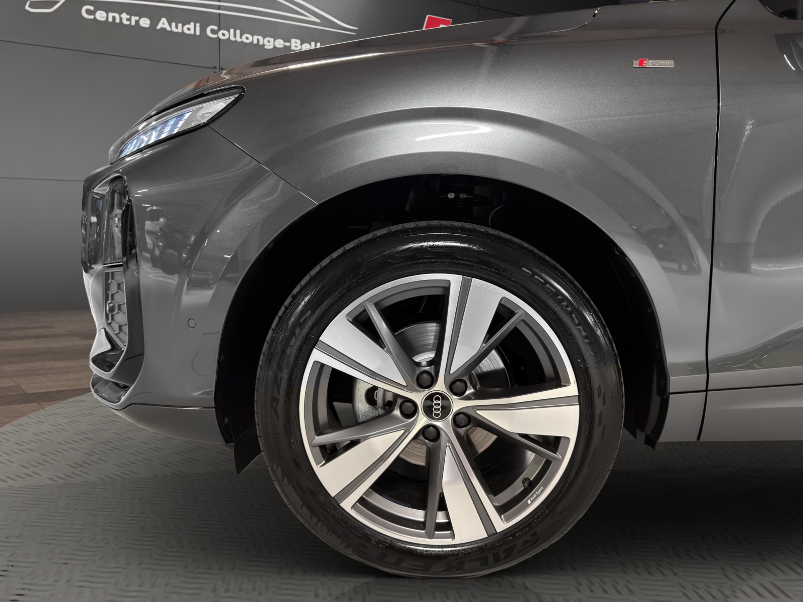 AUDI Q3 SUV 110 kW TFSI S tronic-image-17
