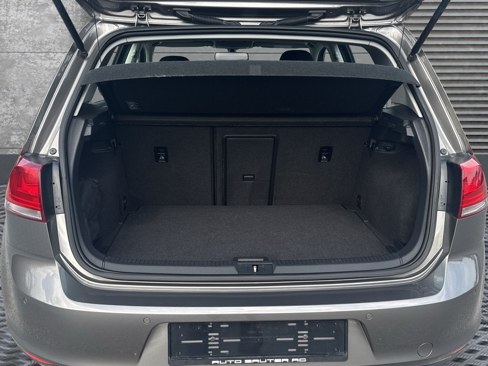 VW Golf 1.4 TSI Cup DSG-image-14
