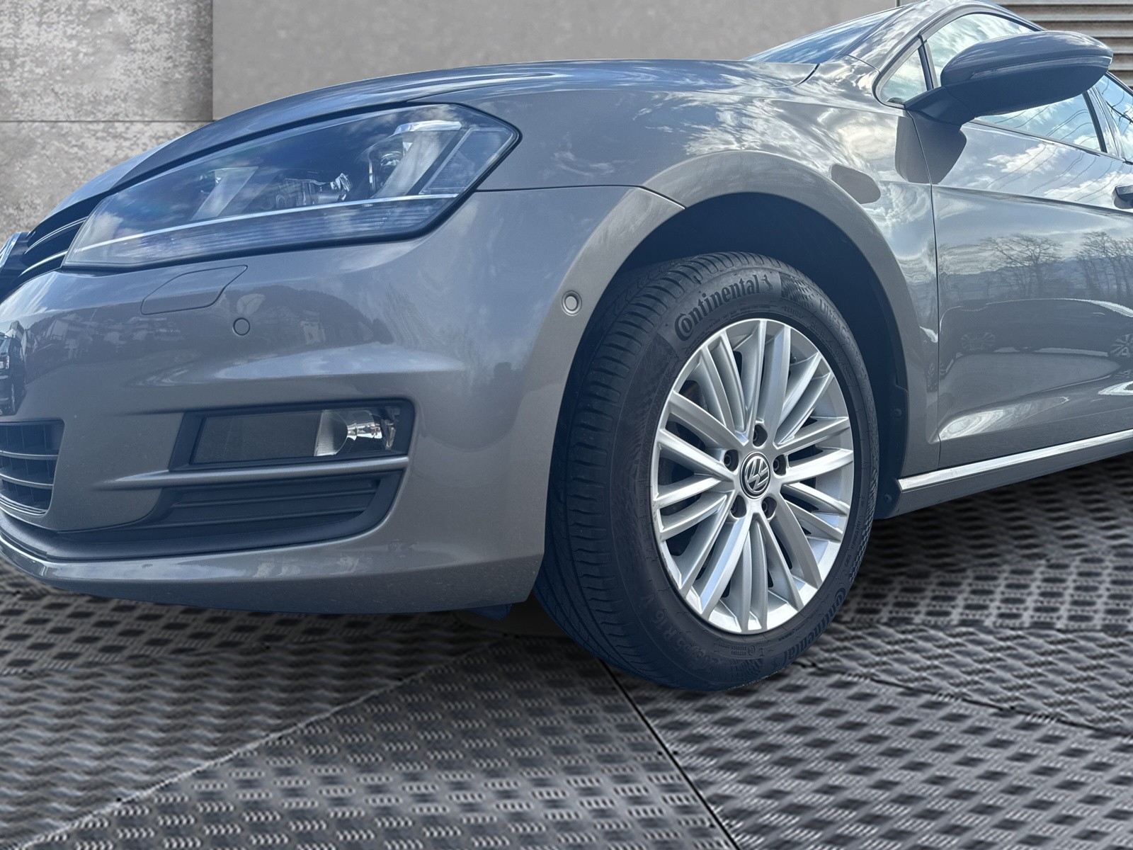 VW Golf 1.4 TSI Cup DSG-image-7