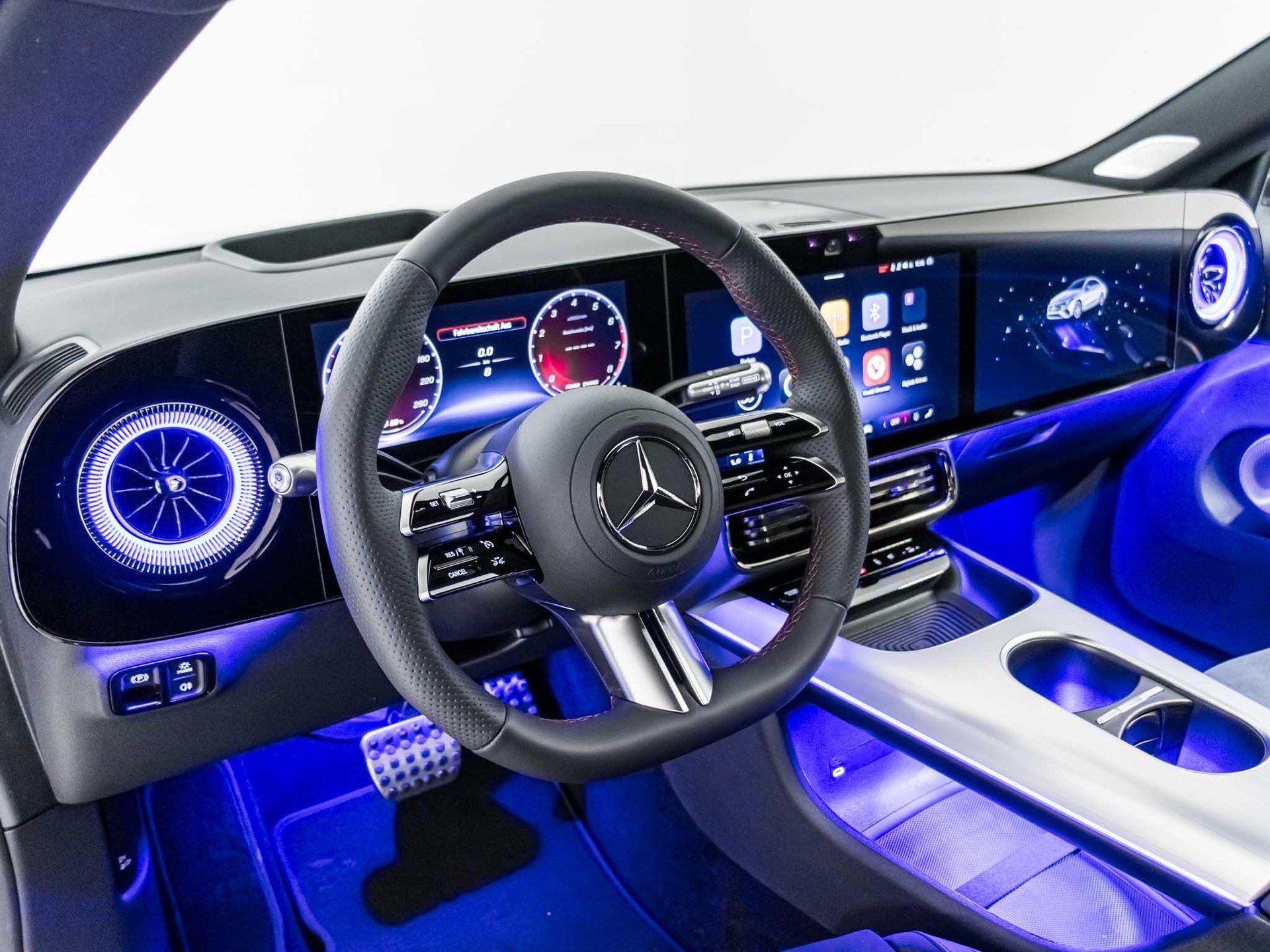 MERCEDES-BENZ CLA 220 AMG Line 4matic-image-9