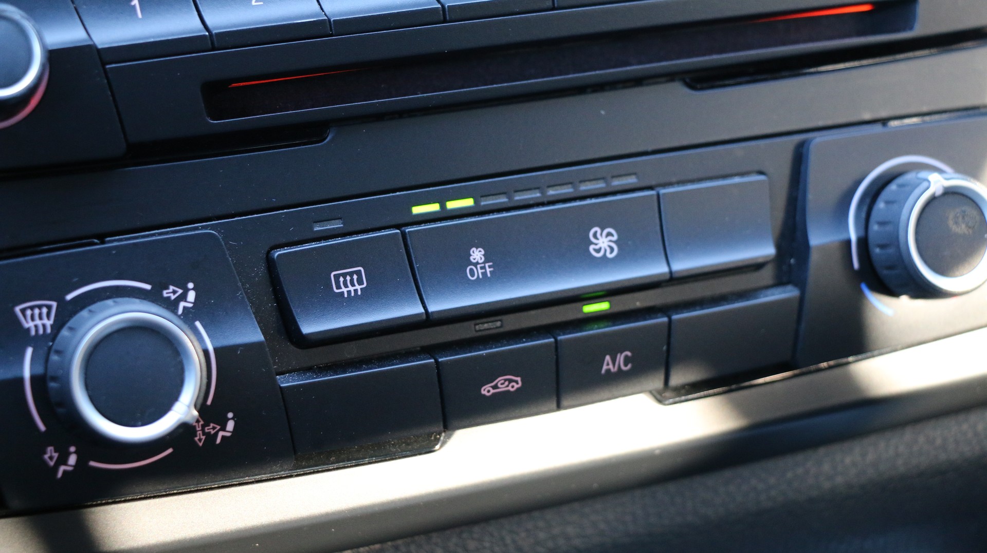 BMW 116d-image-28