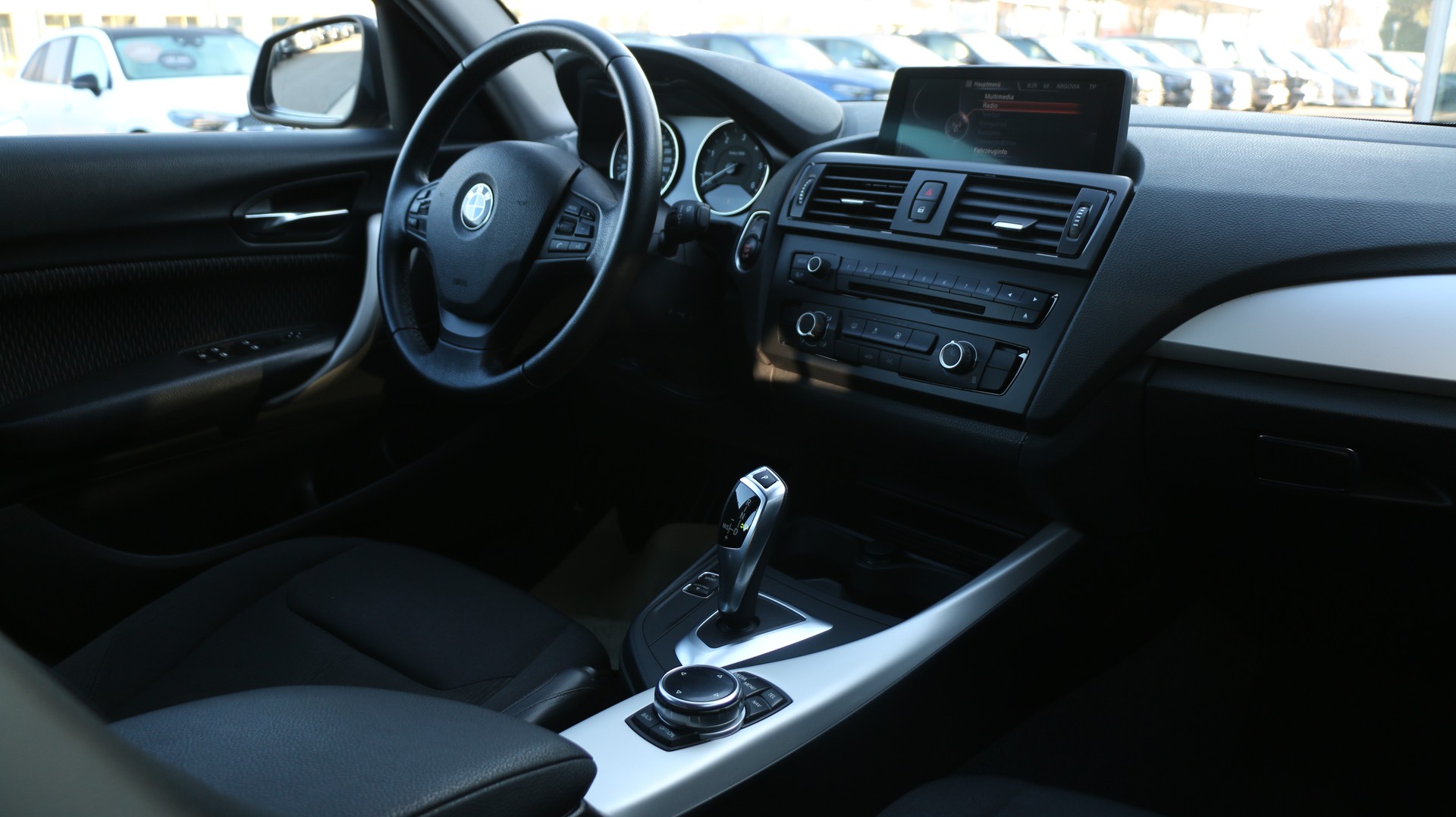 BMW 116d-image-17