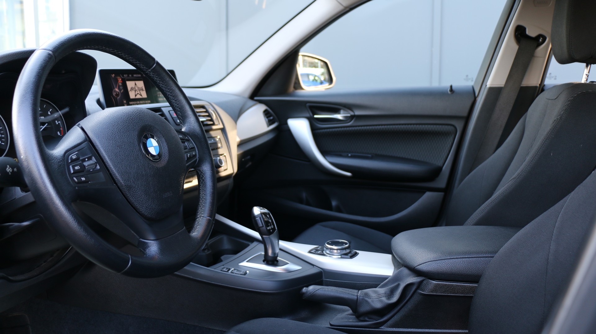 BMW 116d-image-16