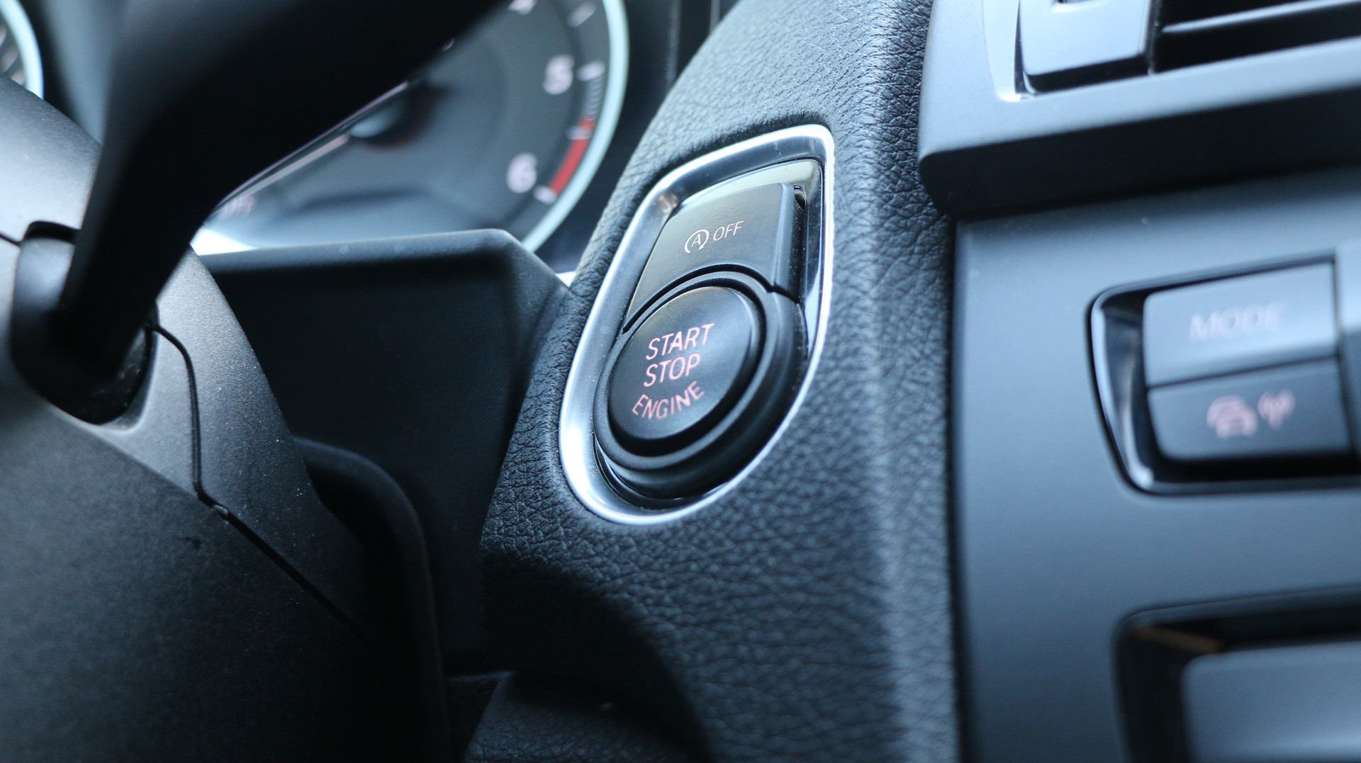 BMW 116d-image-25