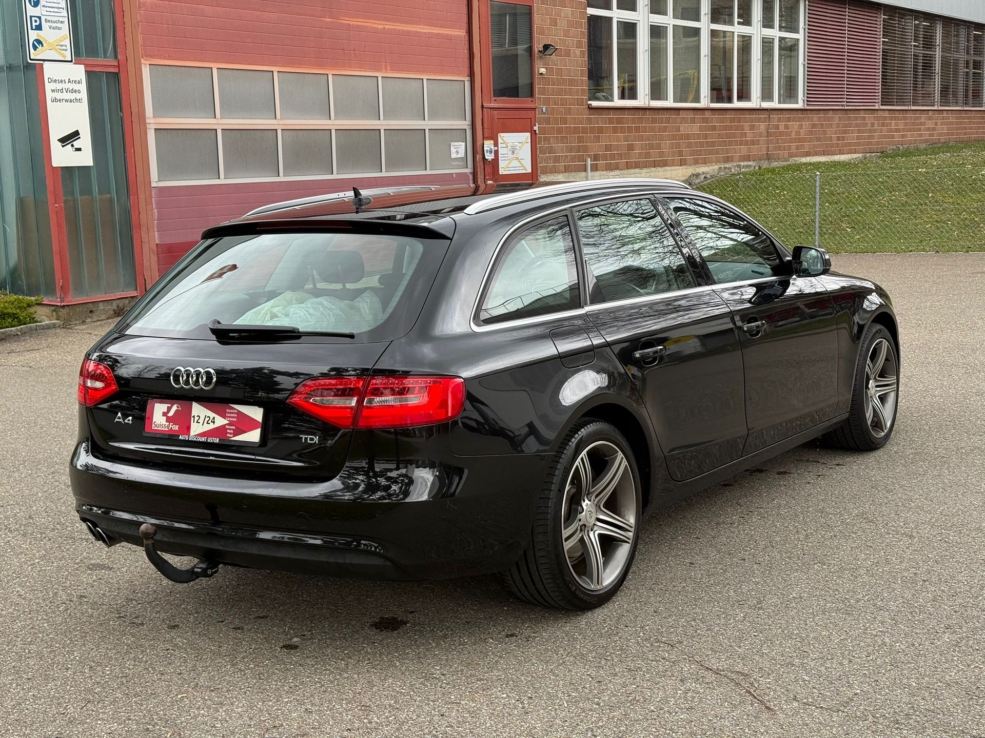 AUDI A4 Avant 2.0 TDI quattro S-tronic-image-3