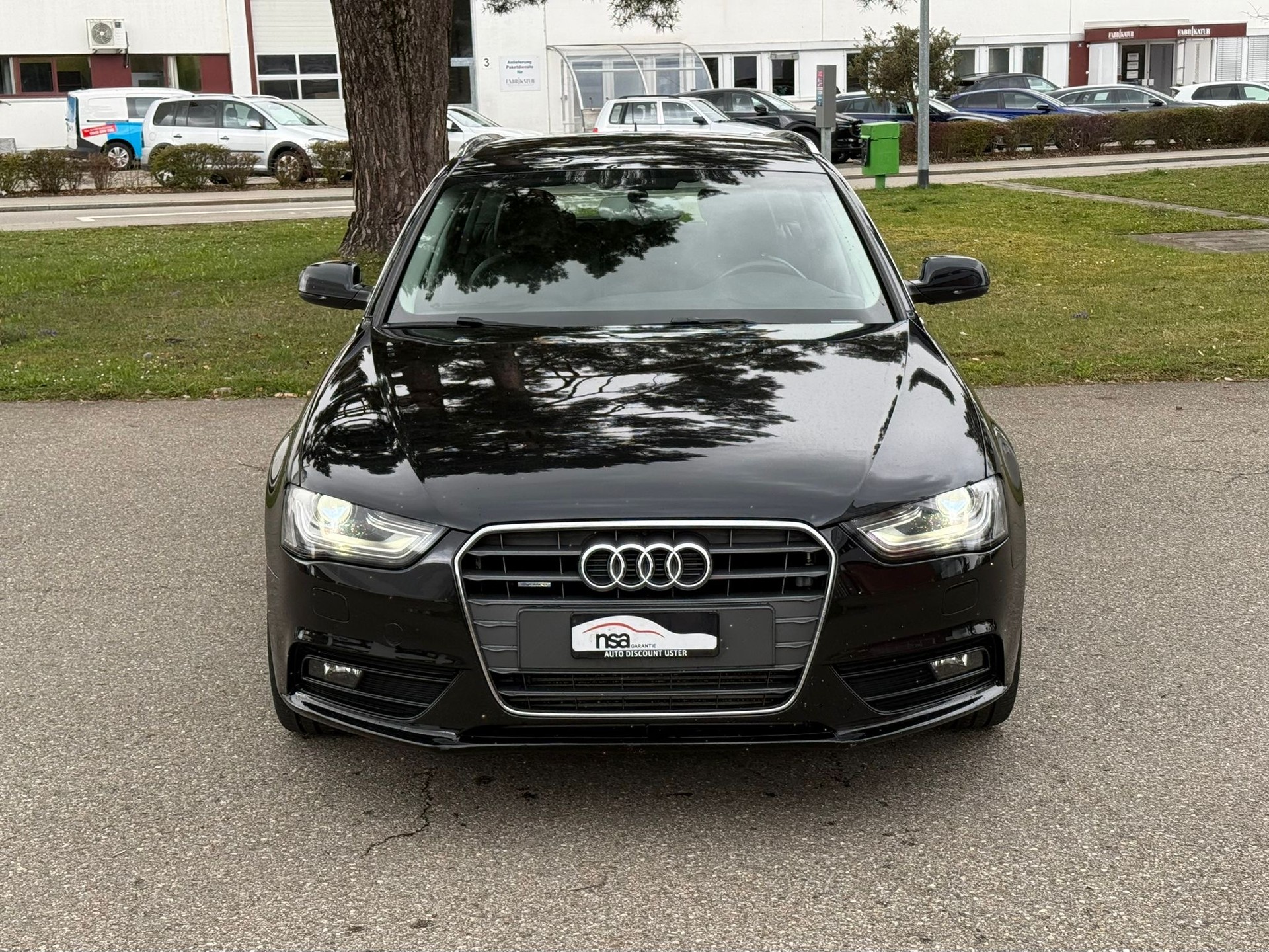 AUDI A4 Avant 2.0 TDI quattro S-tronic-image-0
