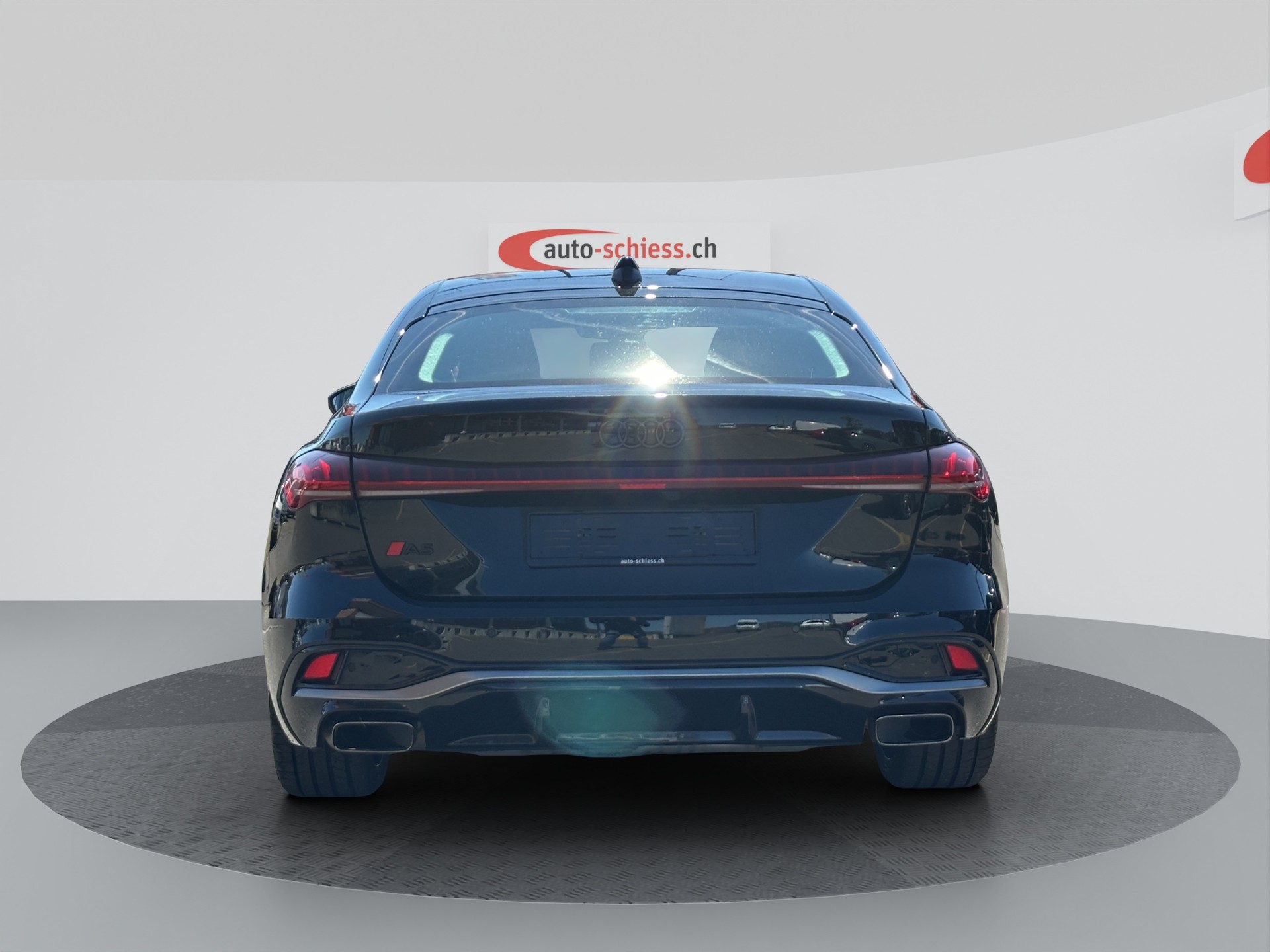 AUDI A5 Limousine TFSI quattro edition one S tronic-image-3
