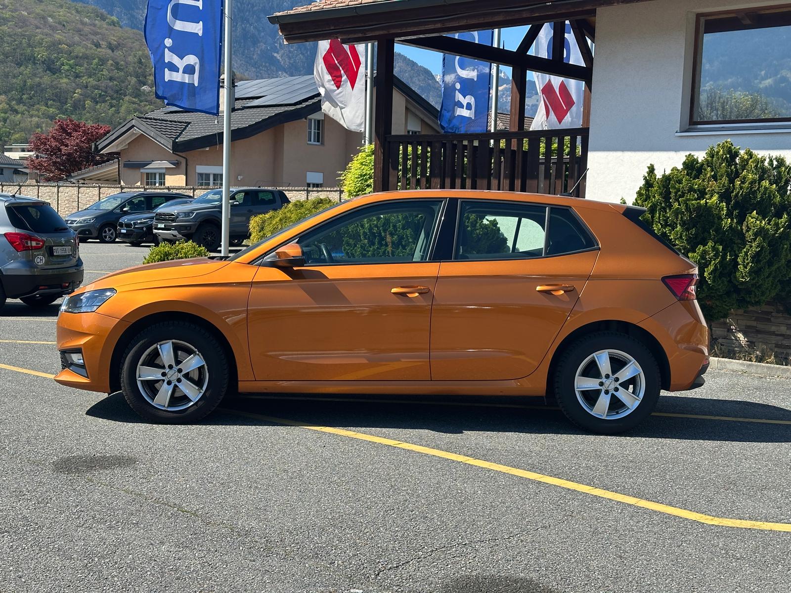 SKODA Fabia 1.0 TSI Ambition DSG-image-1