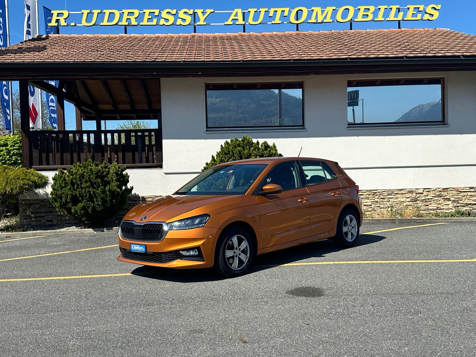SKODA Fabia 1.0 TSI Ambition DSG-image-0