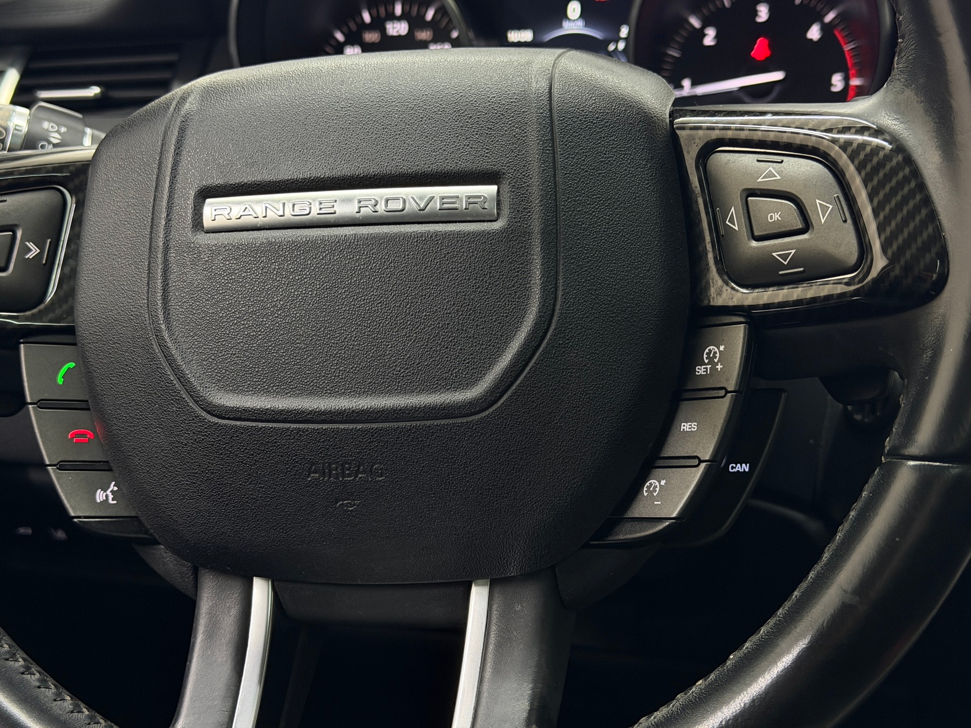 LAND ROVER Range Rover Evoque 2.0 TD4 HSE Dynamic AT9-image-15
