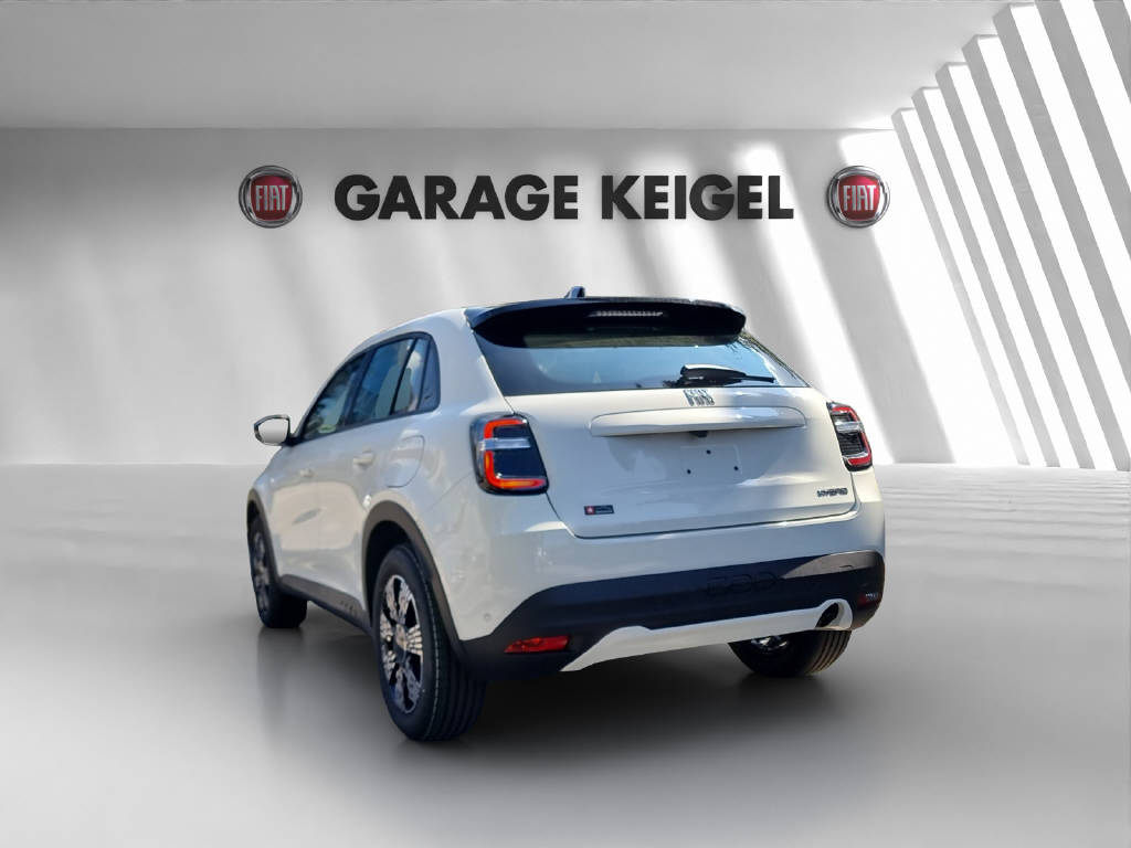 FIAT 600 1.2 Hybrid Icon Swiss Edition-image-2