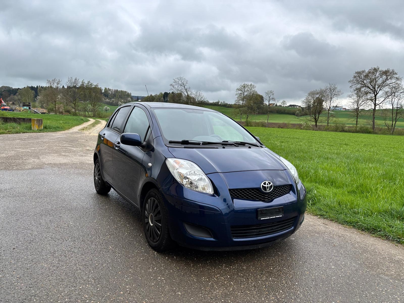 TOYOTA Yaris 1.33 S-image-12