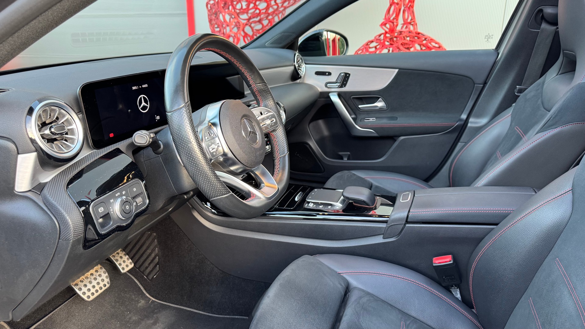 MERCEDES-BENZ A 250 4Matic AMG Line 4Matic 7G-DCT-image-7