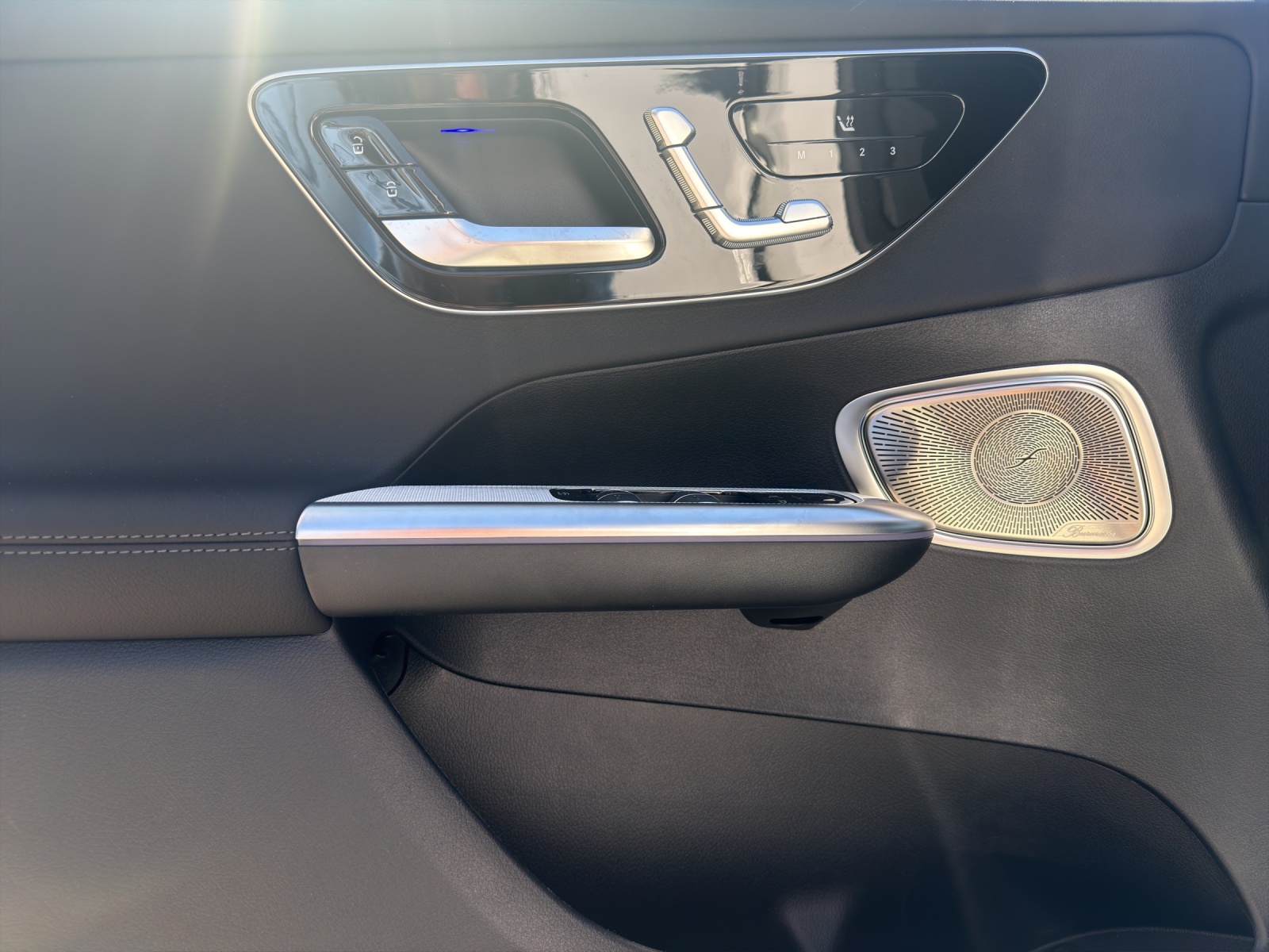 Image MERCEDES-BENZ GLC-400 GLC 400 e 4Matic EQ Star 9G-Tronic