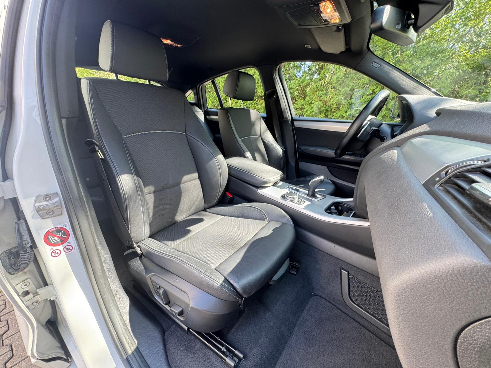 BMW X4 xDrive 30d Steptronic-image-15