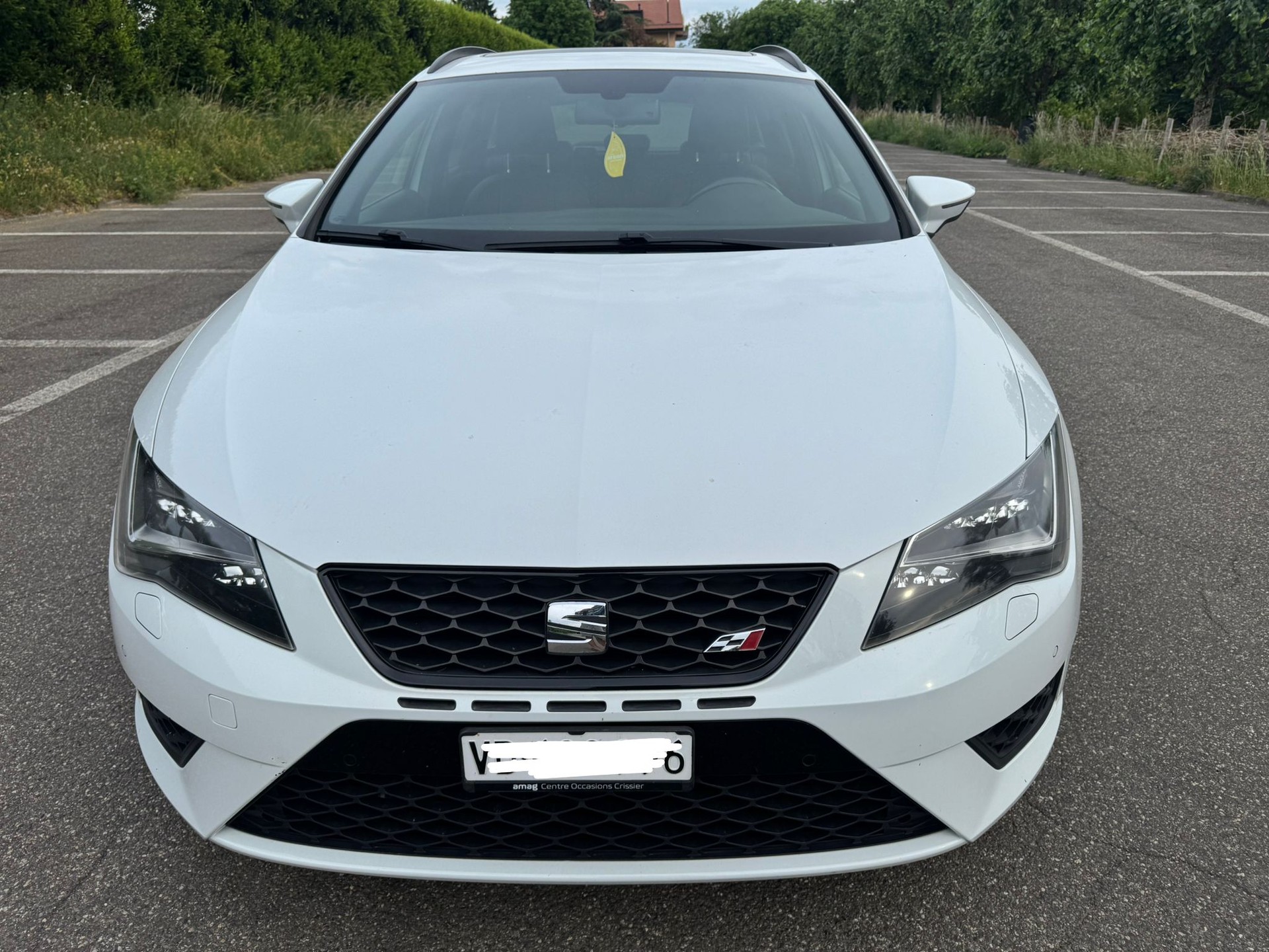 SEAT Leon ST 2.0 TSI Cupra-image-0