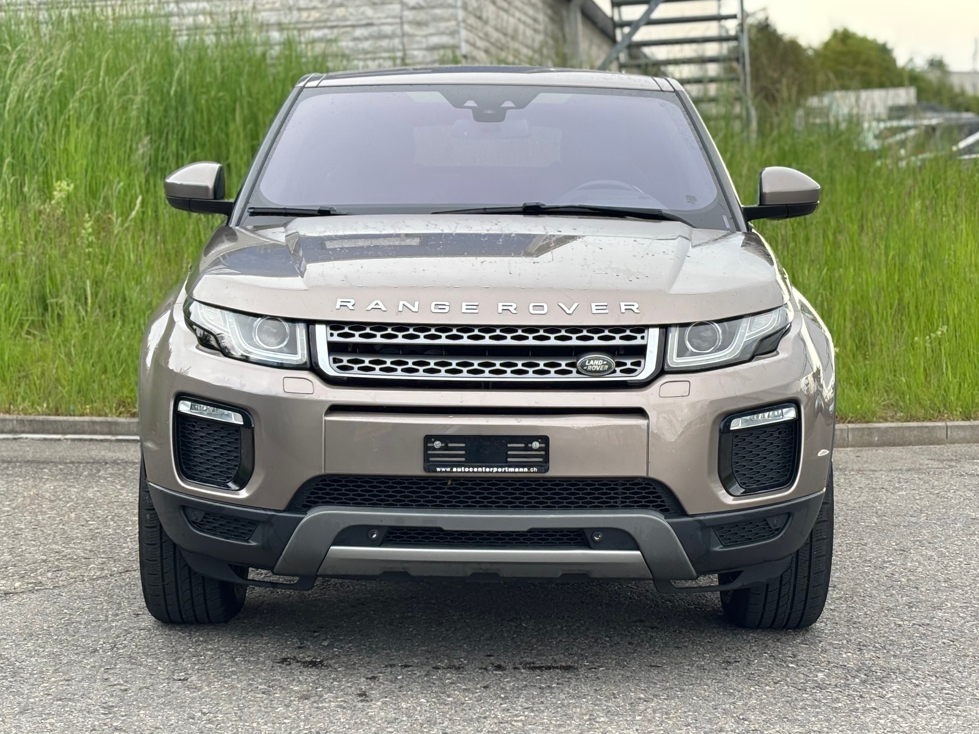 LAND ROVER Range Rover Evoque 2.0 Si4 SE Advantage AT9-showroom-element-1