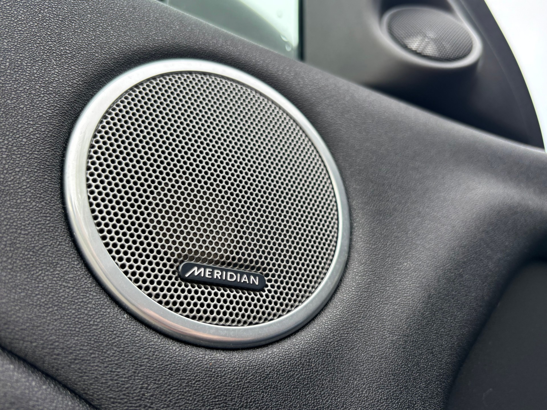 LAND ROVER Range Rover Evoque 2.0 Si4 SE Advantage AT9-image-19