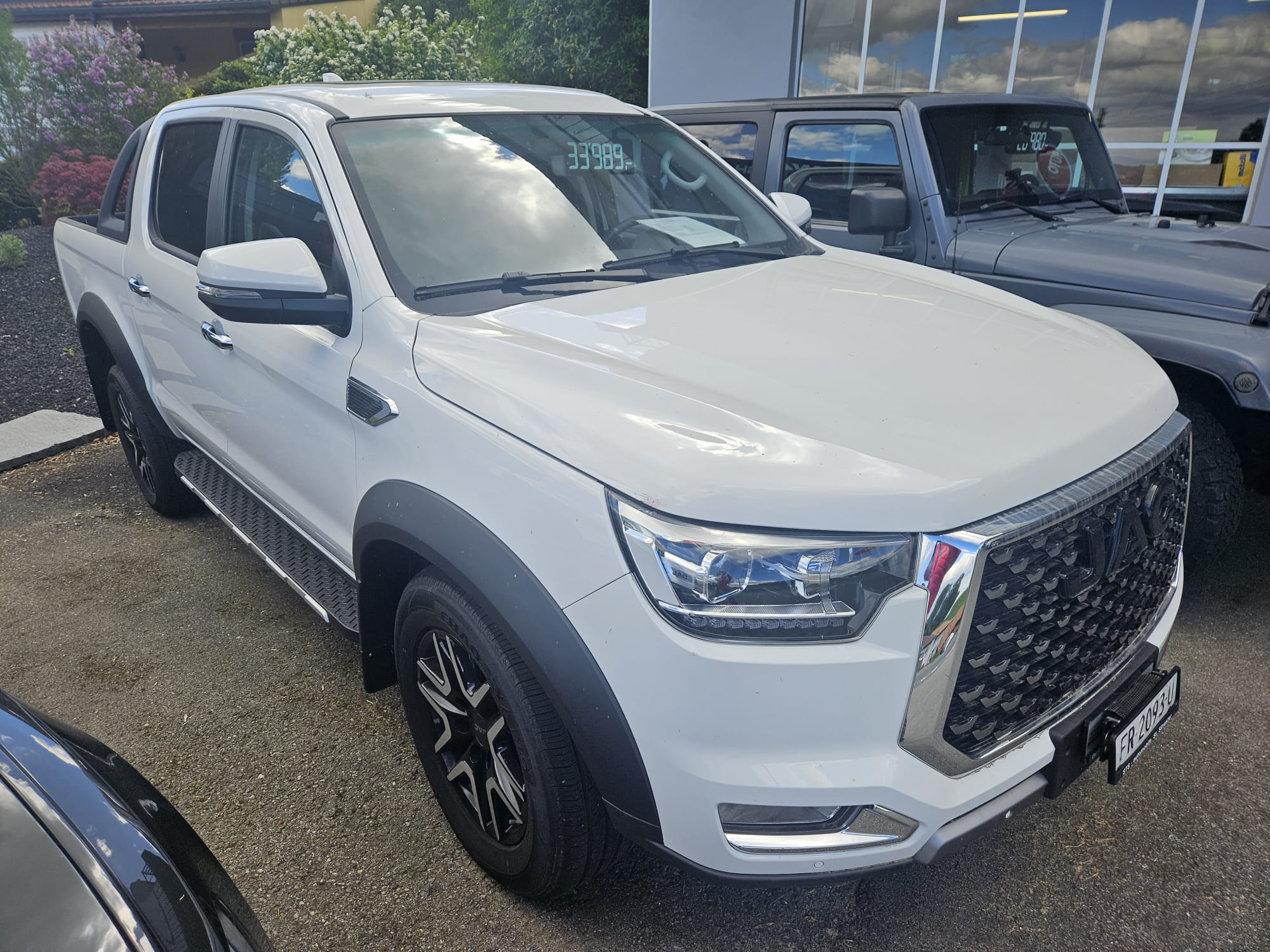 Car photo