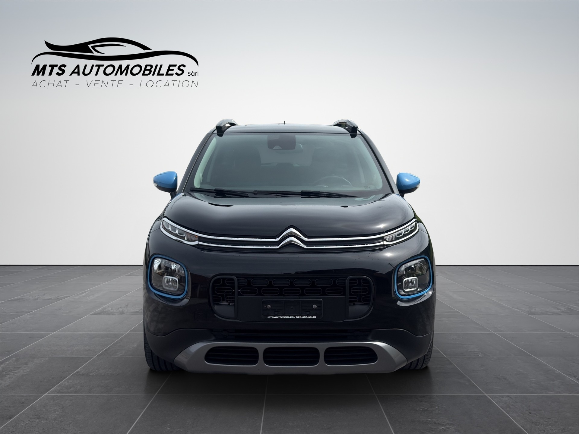 CITROEN C3 Aircross 1.2i PureTech Rip Curl EAT-image-1