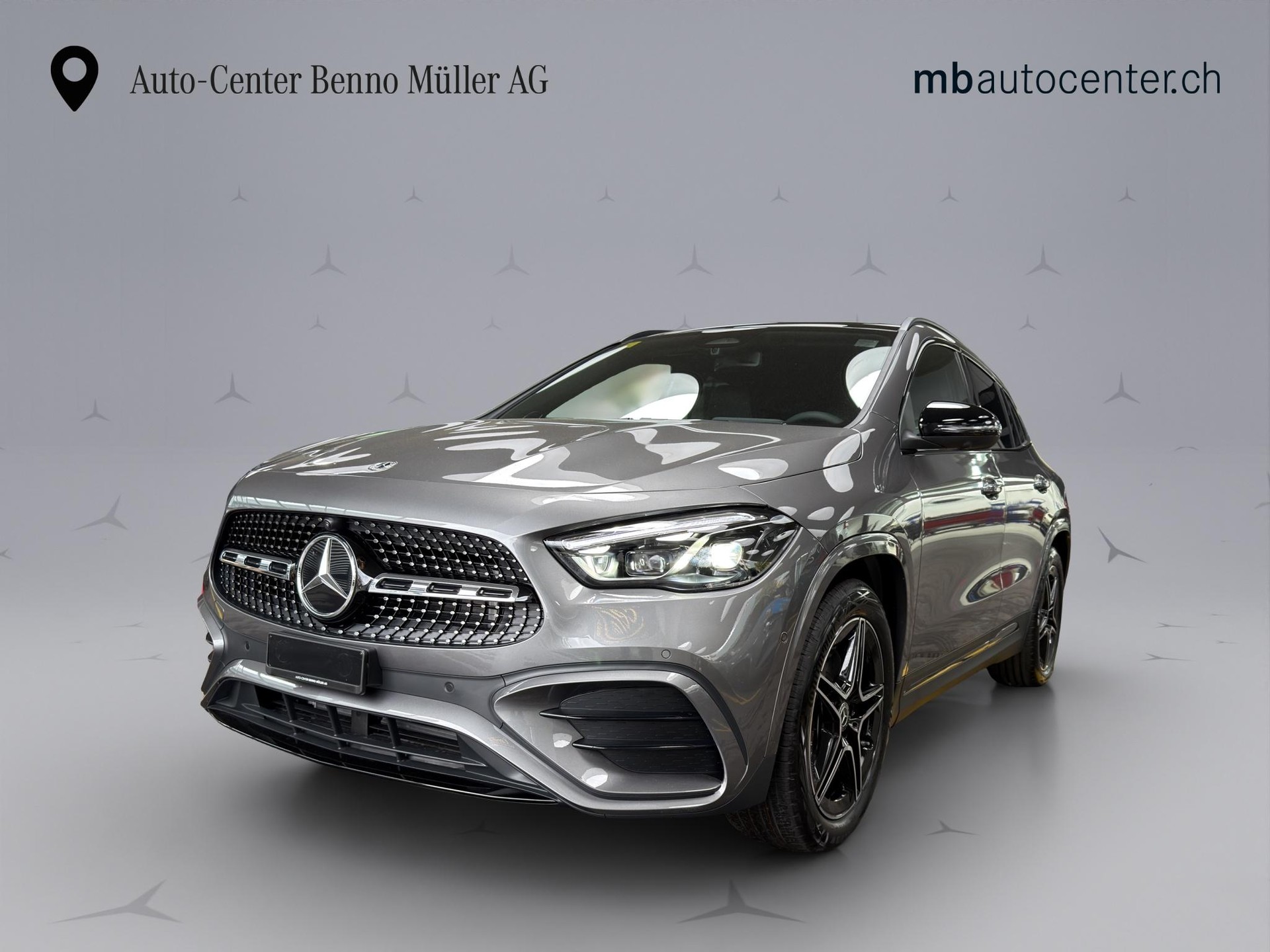 MERCEDES-BENZ GLA 250 Swiss Star AMG Line 4matic-image-0