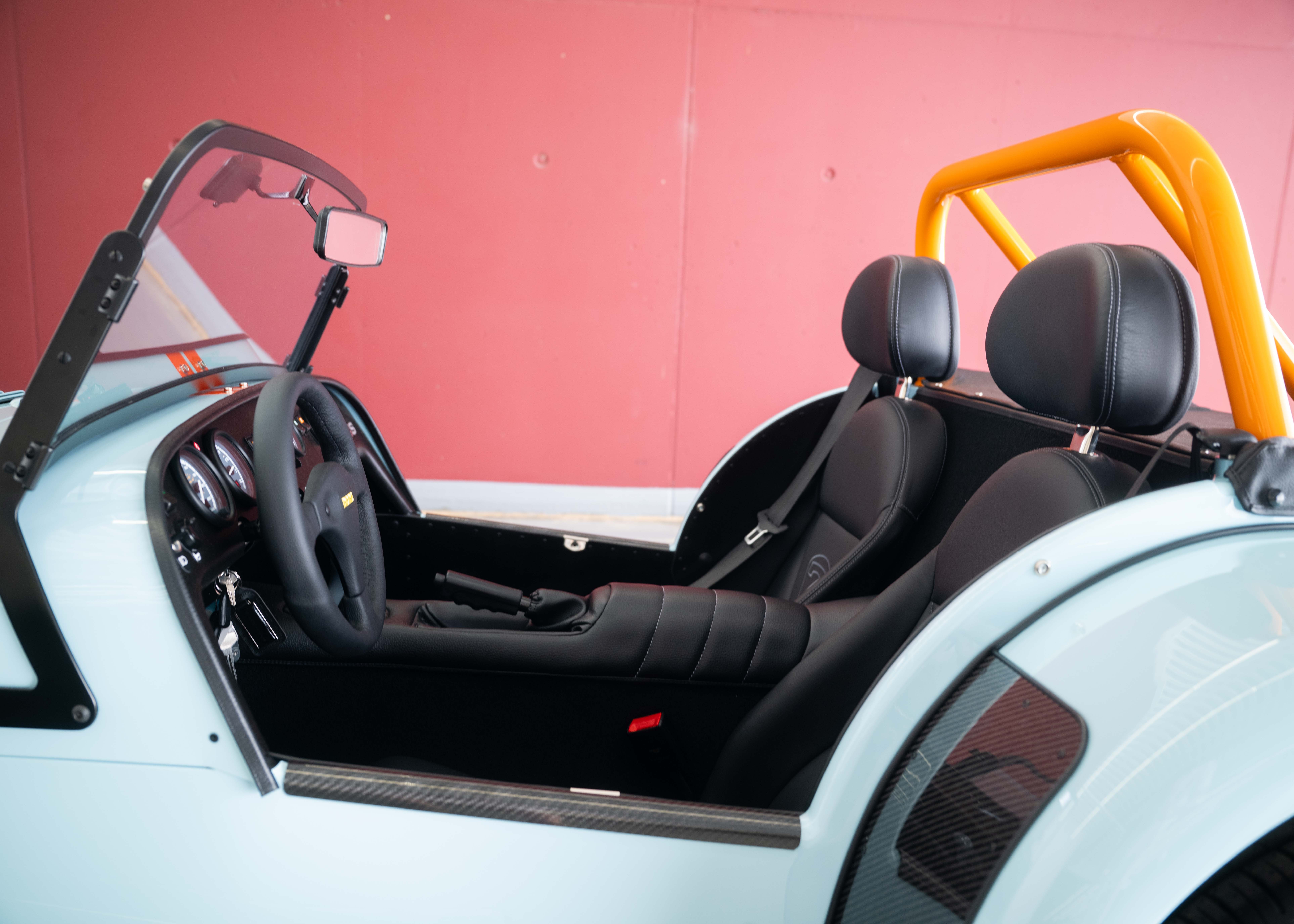 Image CATERHAM SEVEN Seven 170S (MY26, Swiss new car, Gulf Blue paint, 24-month factory warranty)