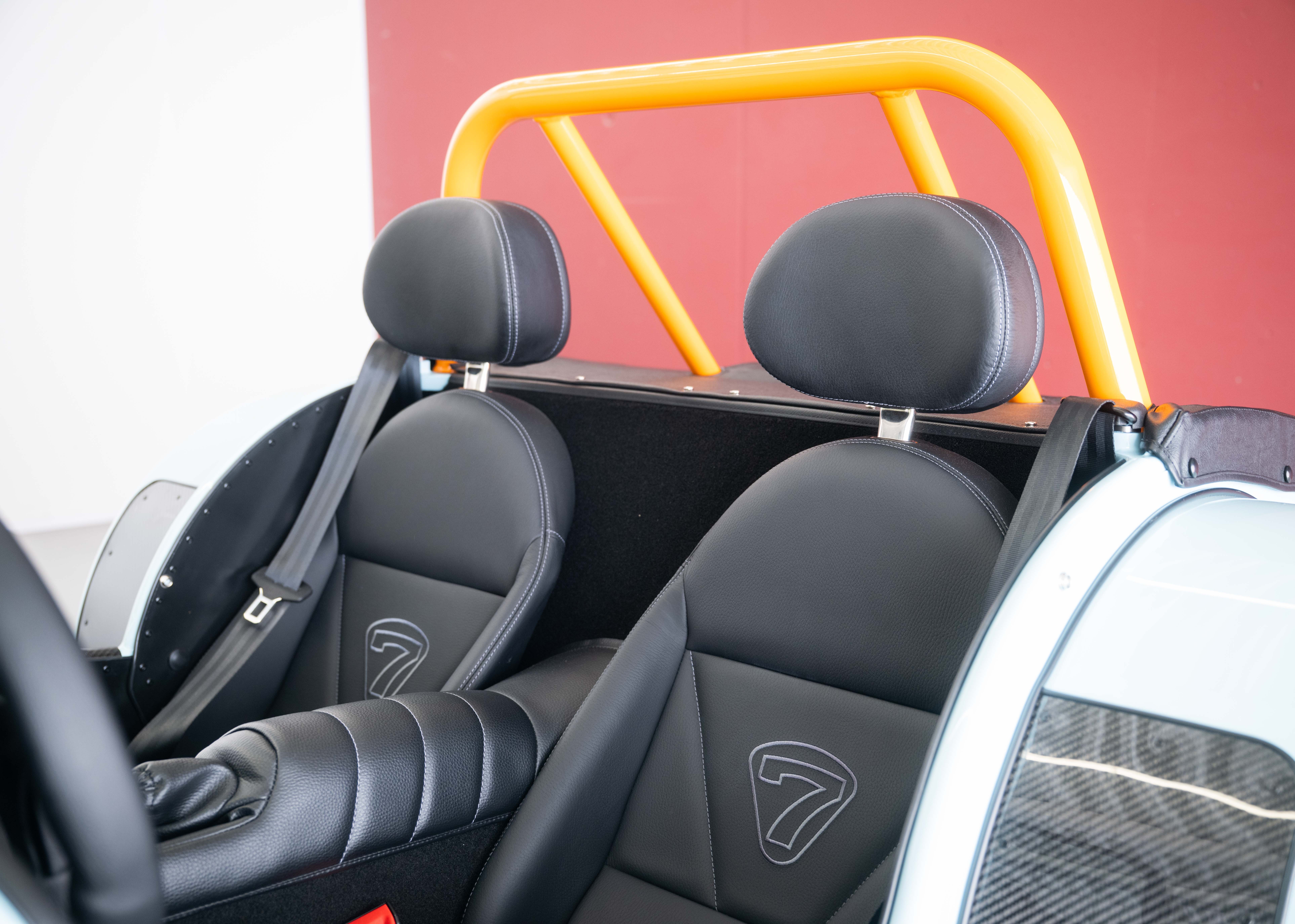 Image CATERHAM SEVEN Seven 170S (MY26, Swiss new car, Gulf Blue paint, 24-month factory warranty)