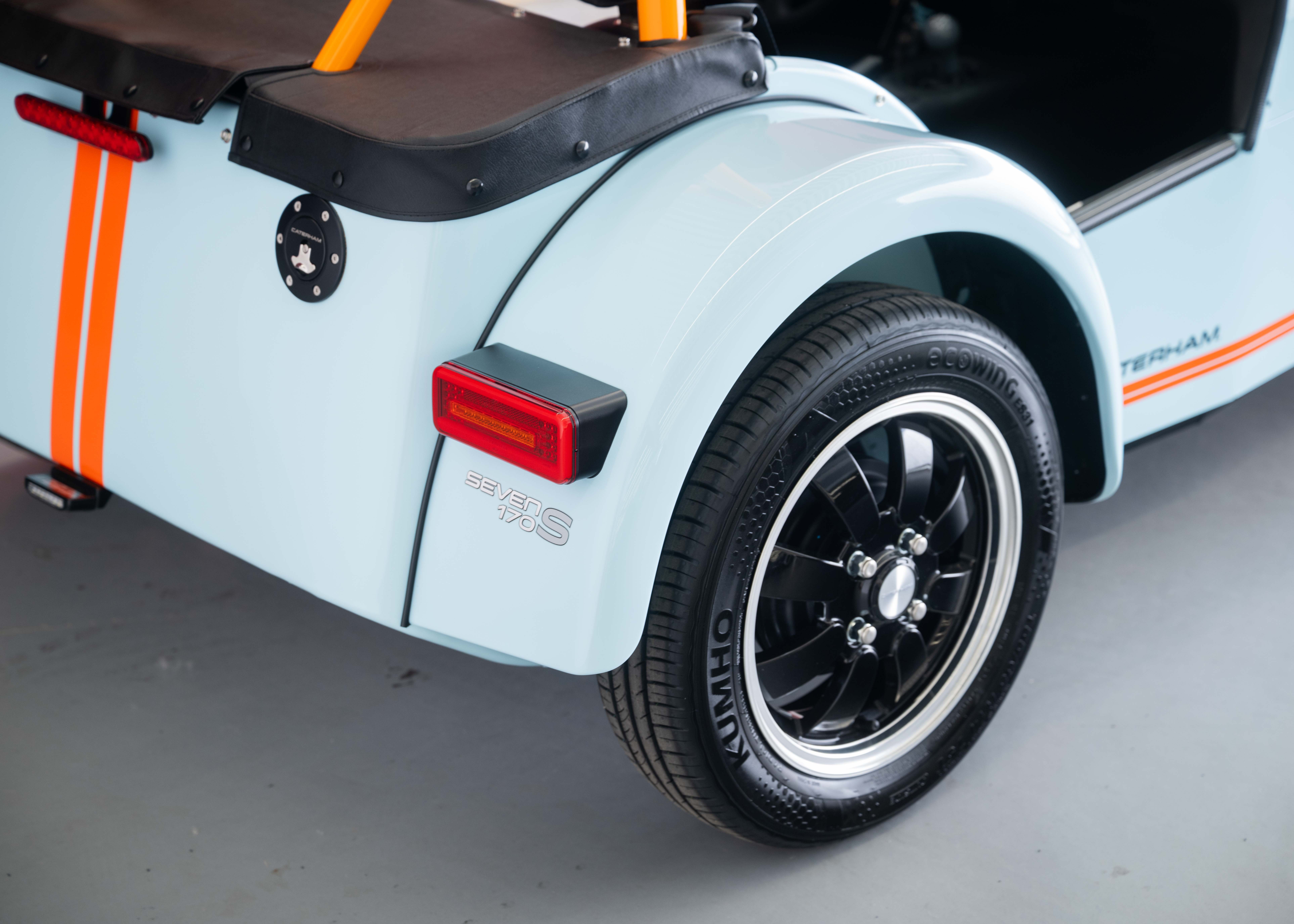 Image CATERHAM SEVEN Seven 170S (MY26, Swiss new car, Gulf Blue paint, 24-month factory warranty)