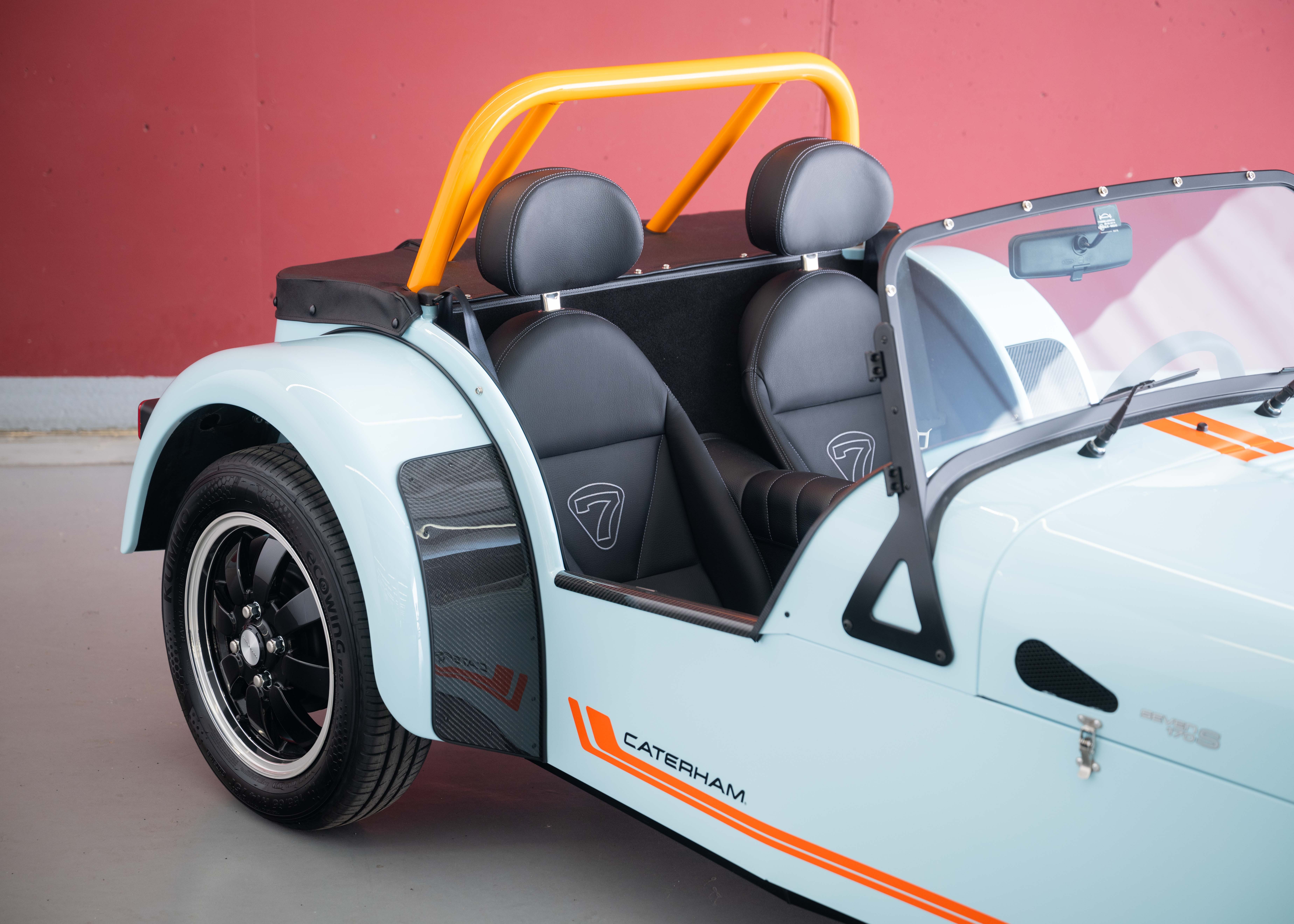 Image CATERHAM SEVEN Seven 170S (MY26, Swiss new car, Gulf Blue paint, 24-month factory warranty)