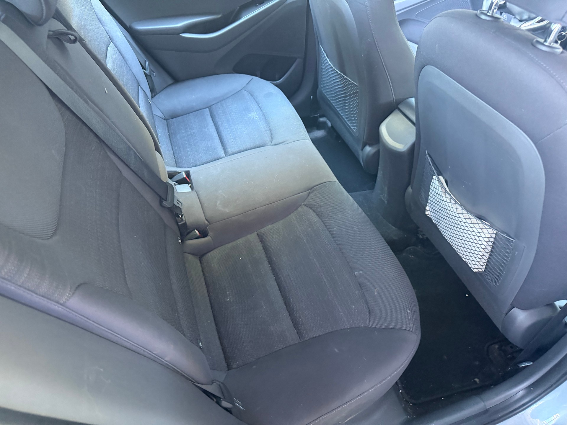 HYUNDAI Ioniq 1.6 GDi HEV Launch DCT-image-9