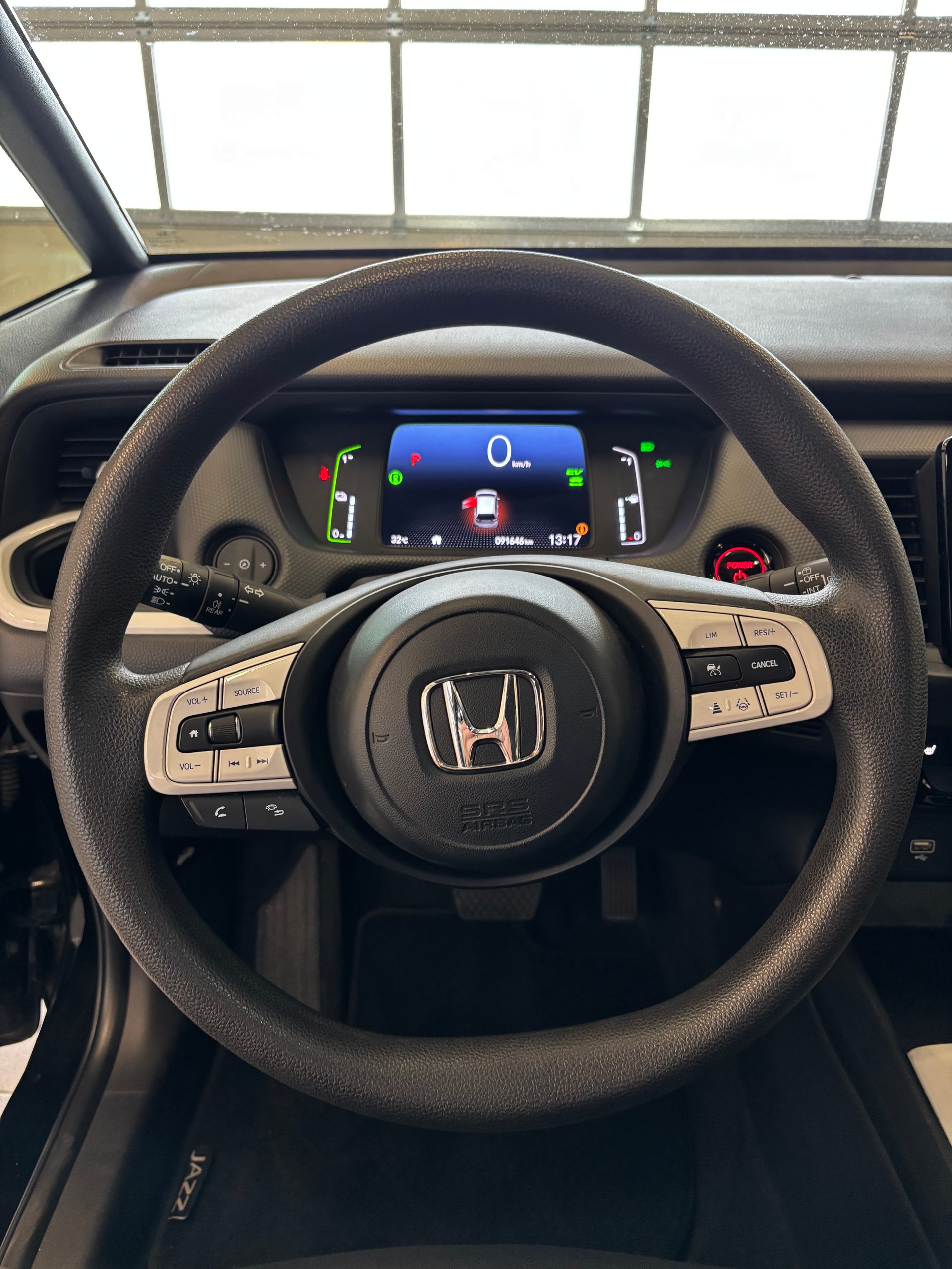 HONDA Jazz 1.5i-MMD Comfort E-CVT-image-8