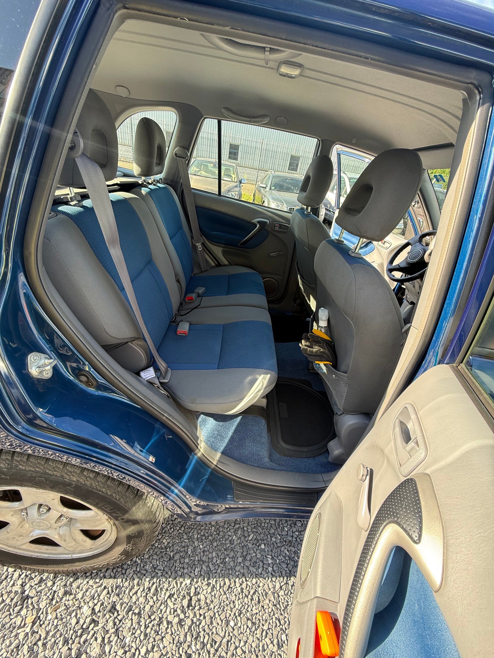 TOYOTA 2.0i-16V Linea Terra-image-10