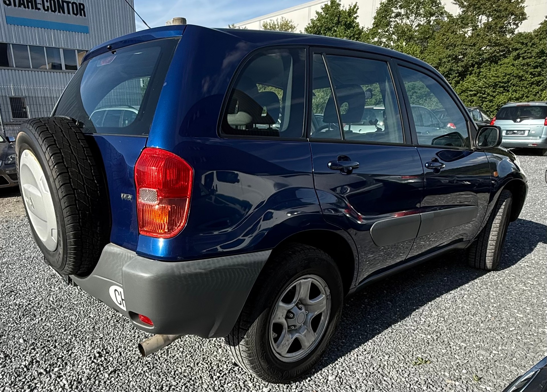 TOYOTA 2.0i-16V Linea Terra-image-3