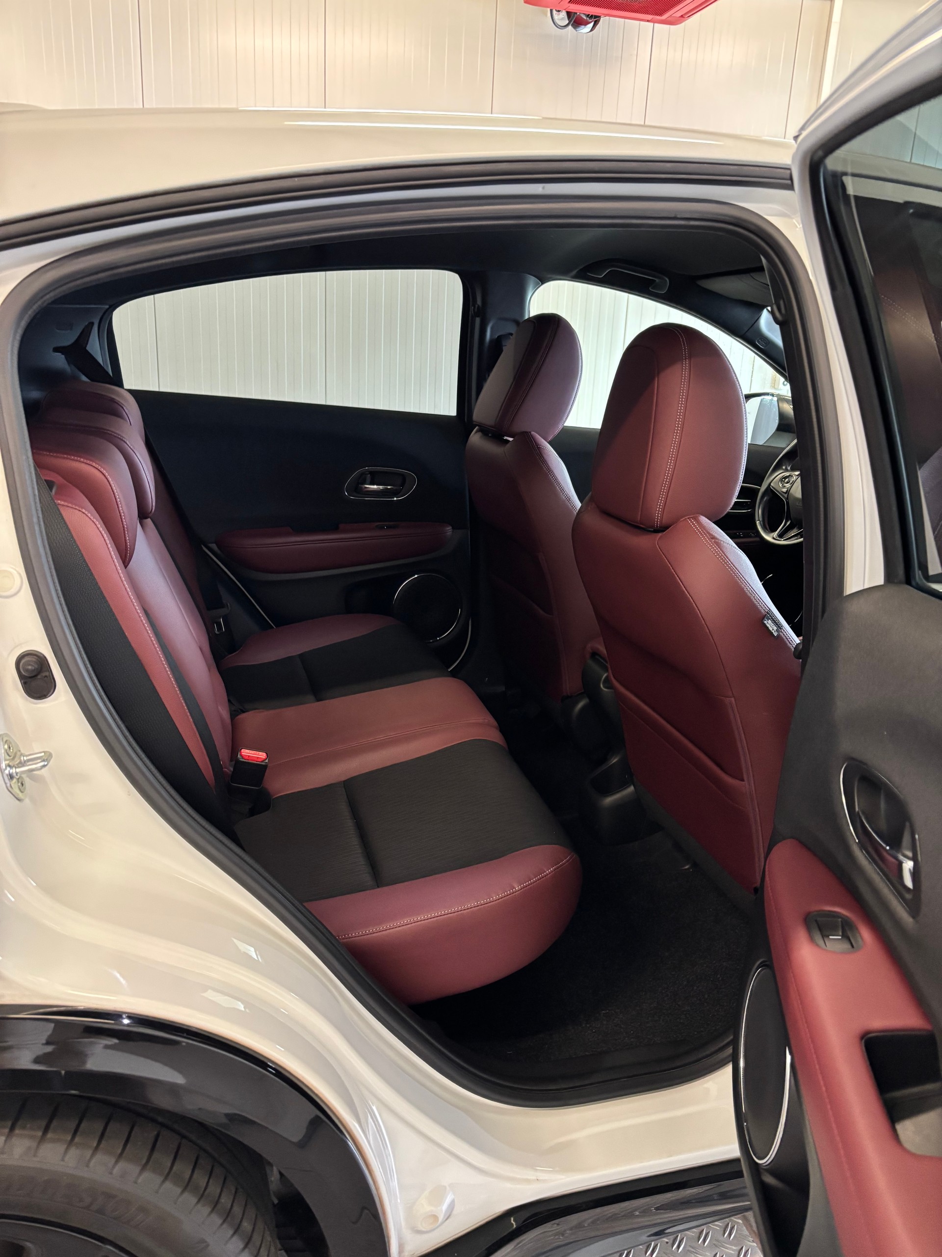 HONDA HR-V 1.5i-VTEC Turbo CVT-image-11