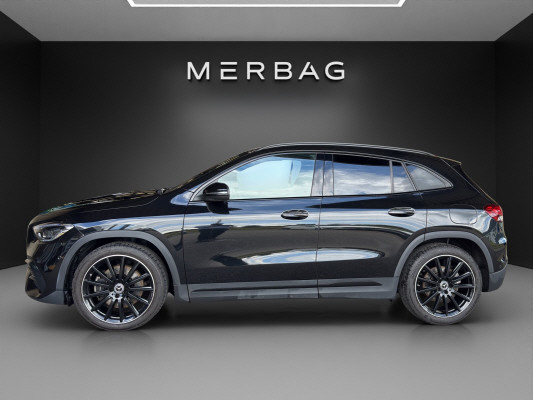 MERCEDES-BENZ GLA 250 AMG Line 4Matic-image-1
