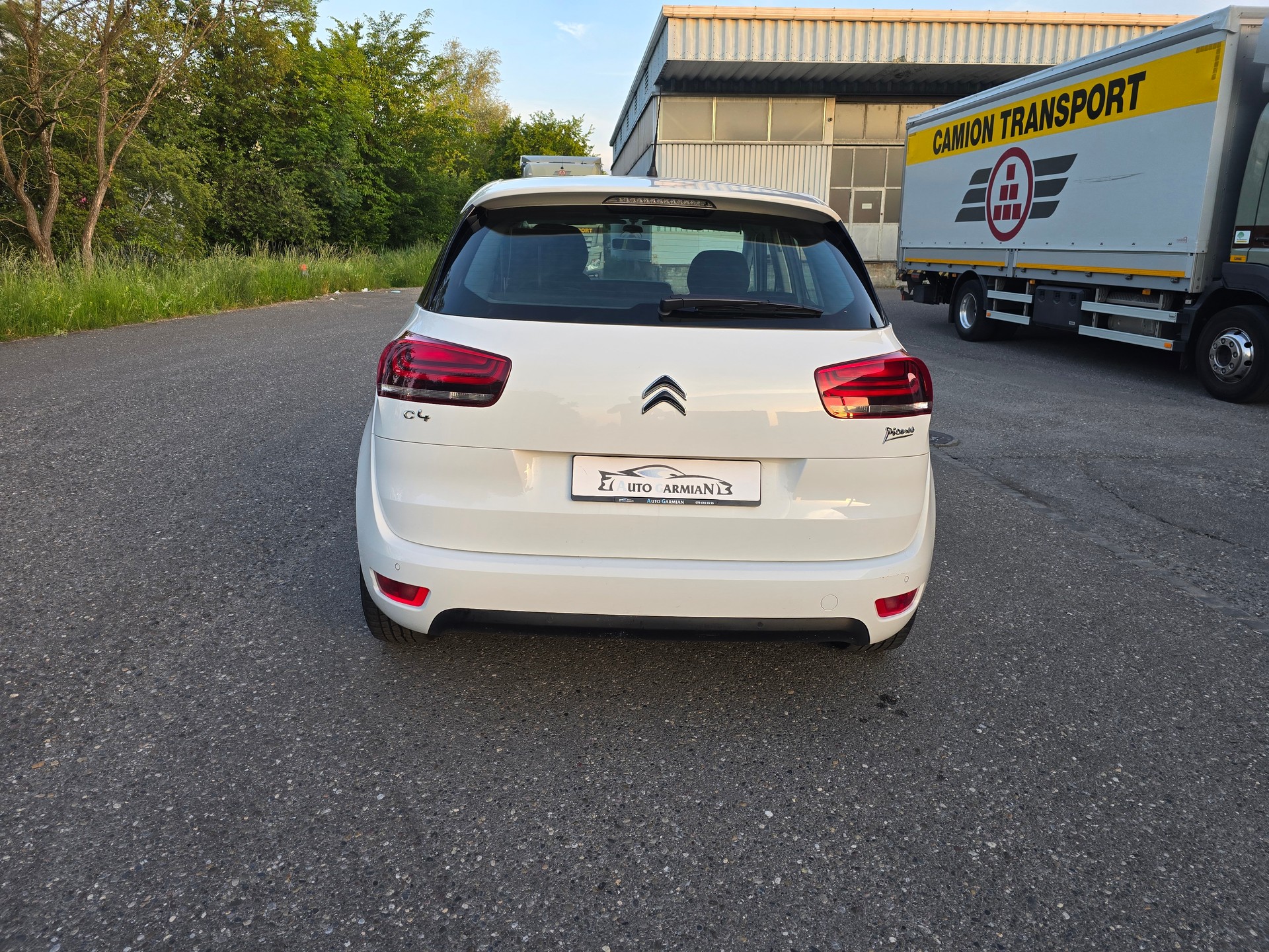 CITROEN C4 Picasso 1.6 BlueHDi Feel Edition EAT6-image-3