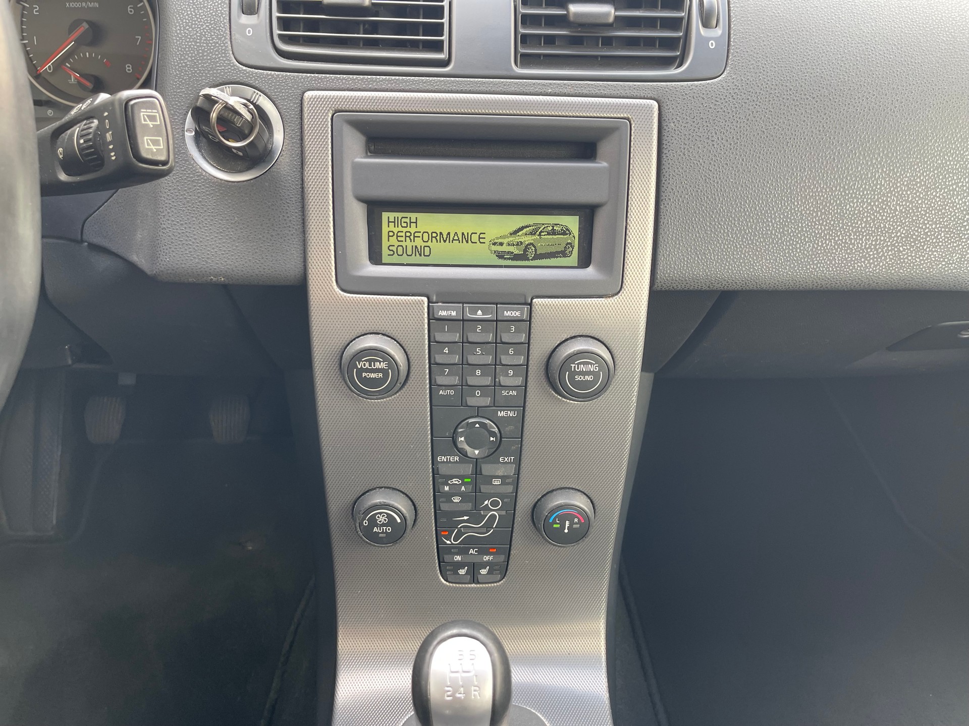 VOLVO V50 2.0 Stockholm-image-12
