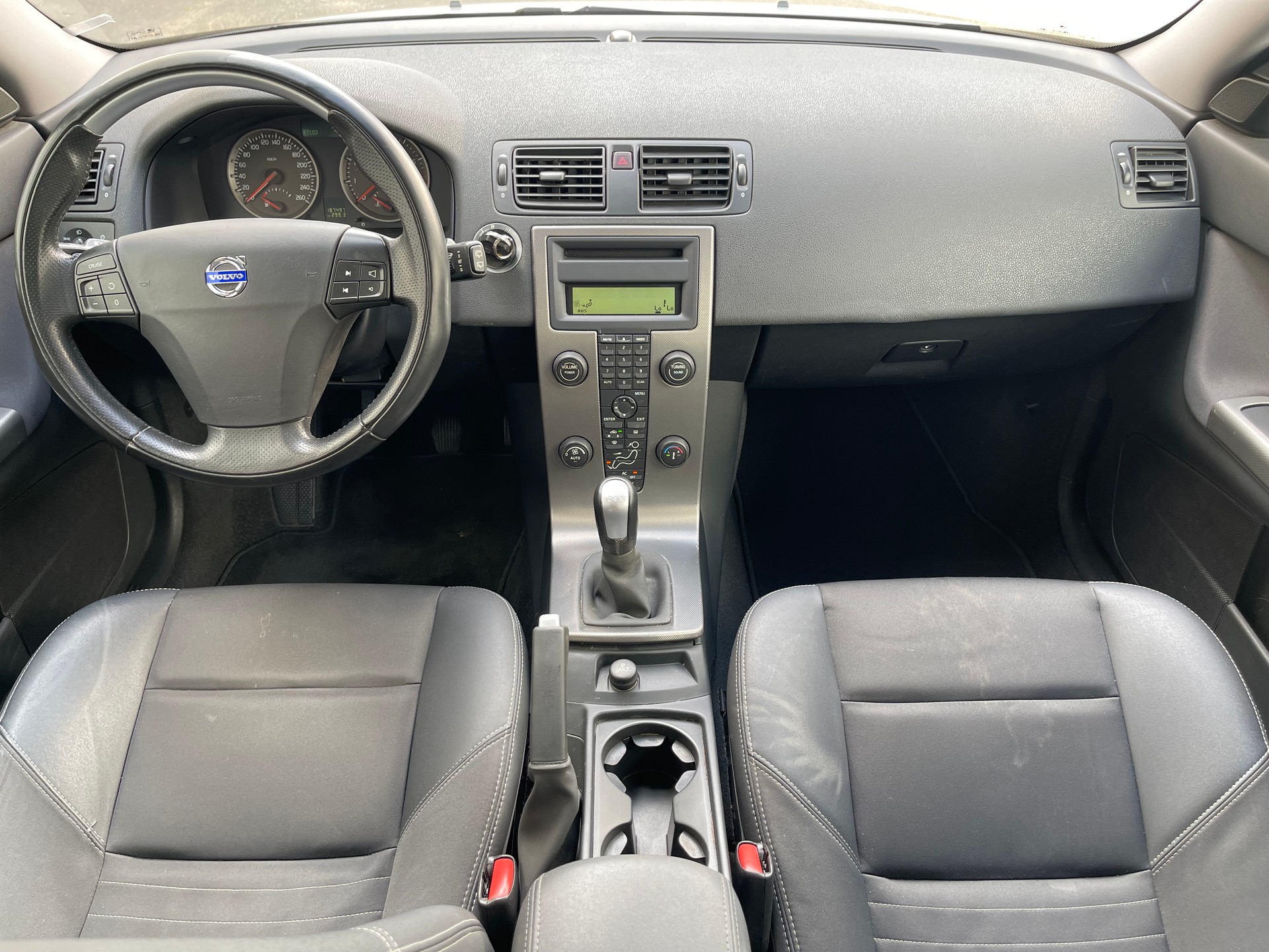 VOLVO V50 2.0 Stockholm-image-10