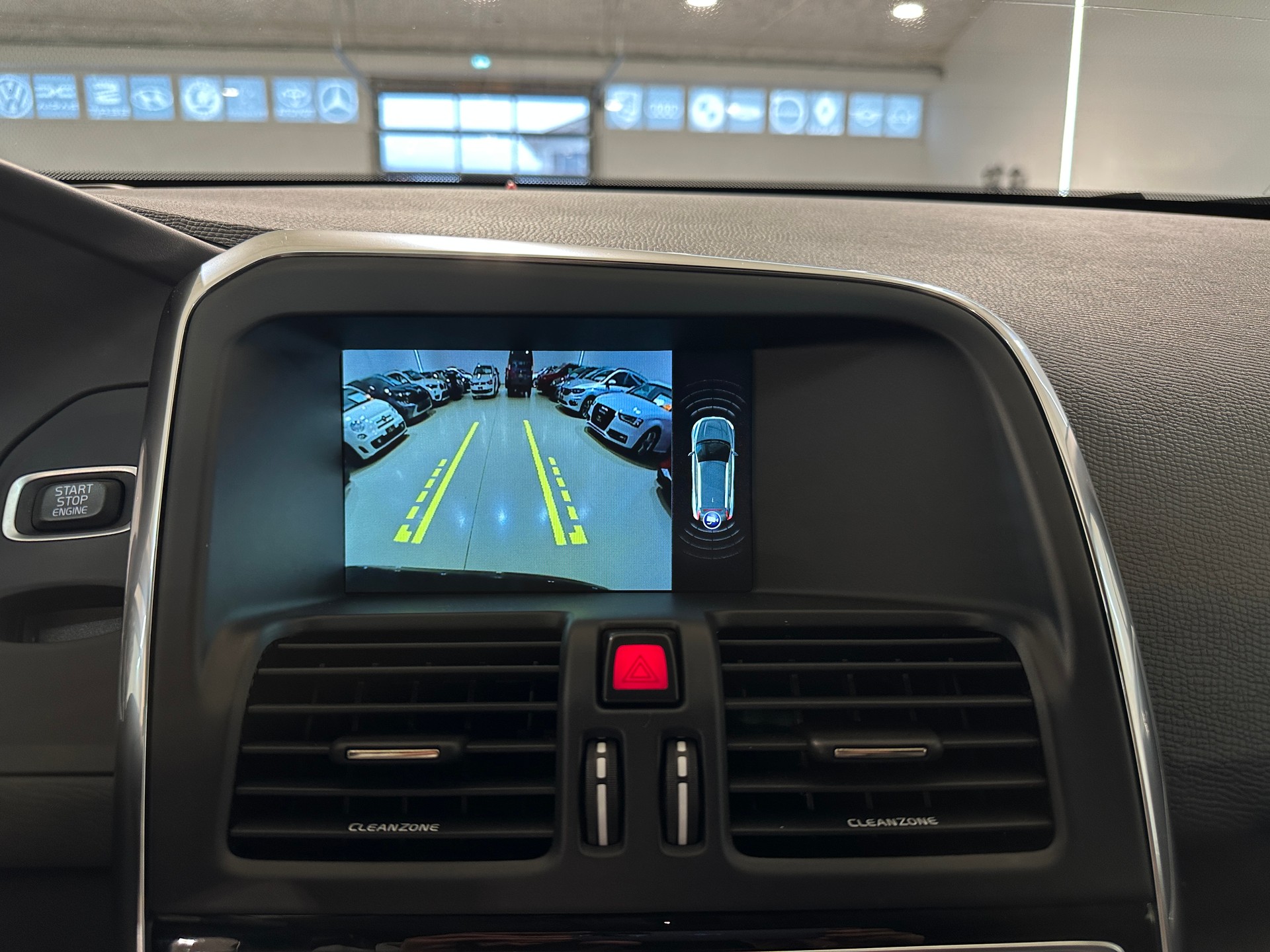 VOLVO XC60 T5 AWD Summum Geartronic-image-19
