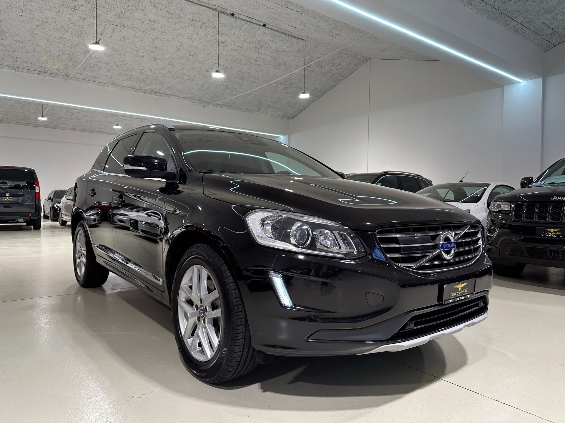 VOLVO XC60 T5 AWD Summum Geartronic-image-10