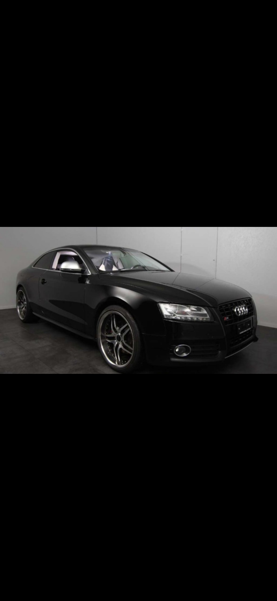 AUDI 4.2 V8 FSI quattro T-Tronic-image-3