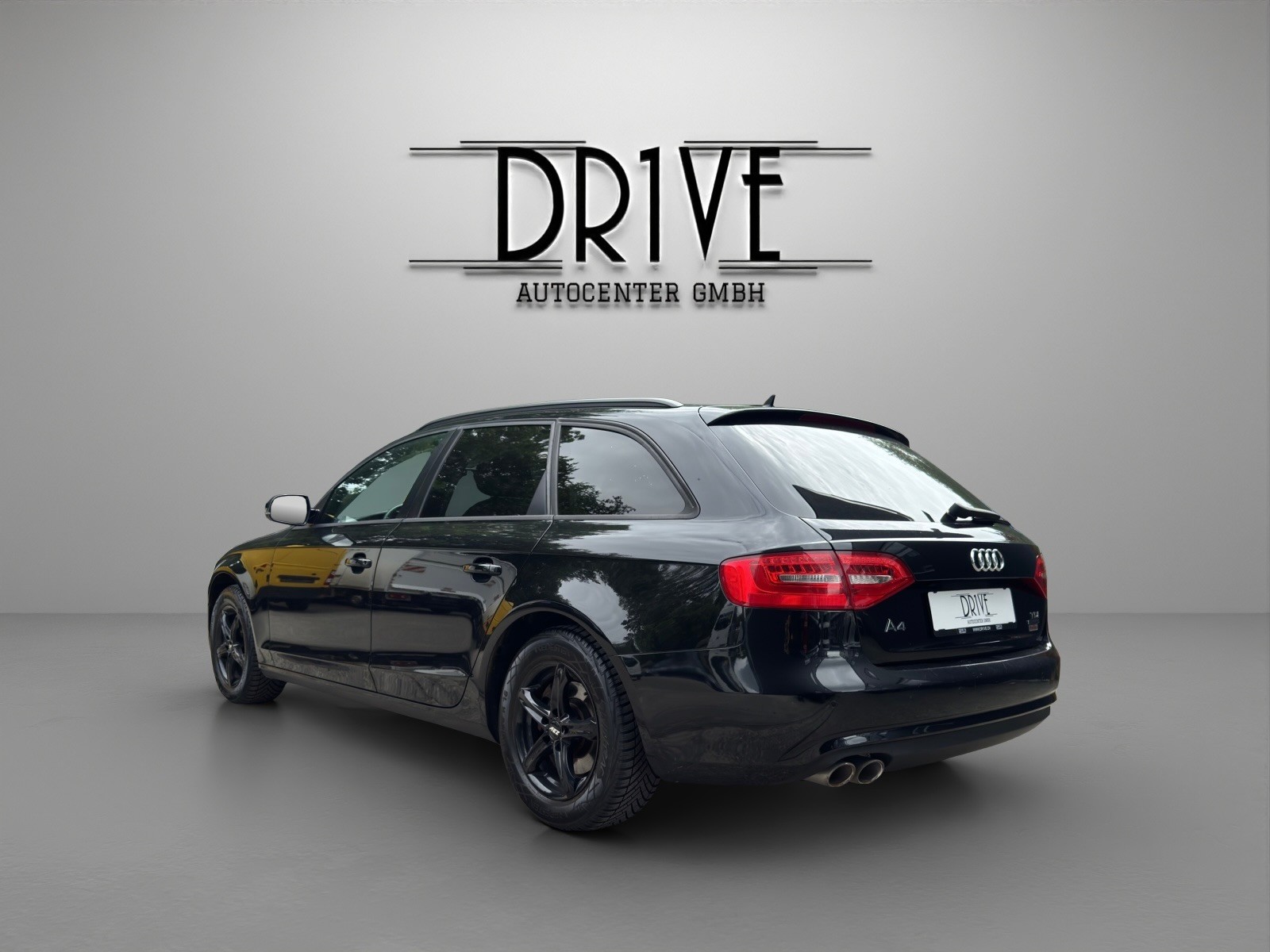 AUDI A4 Avant 2.0 TDI quattro S-tronic-image-6