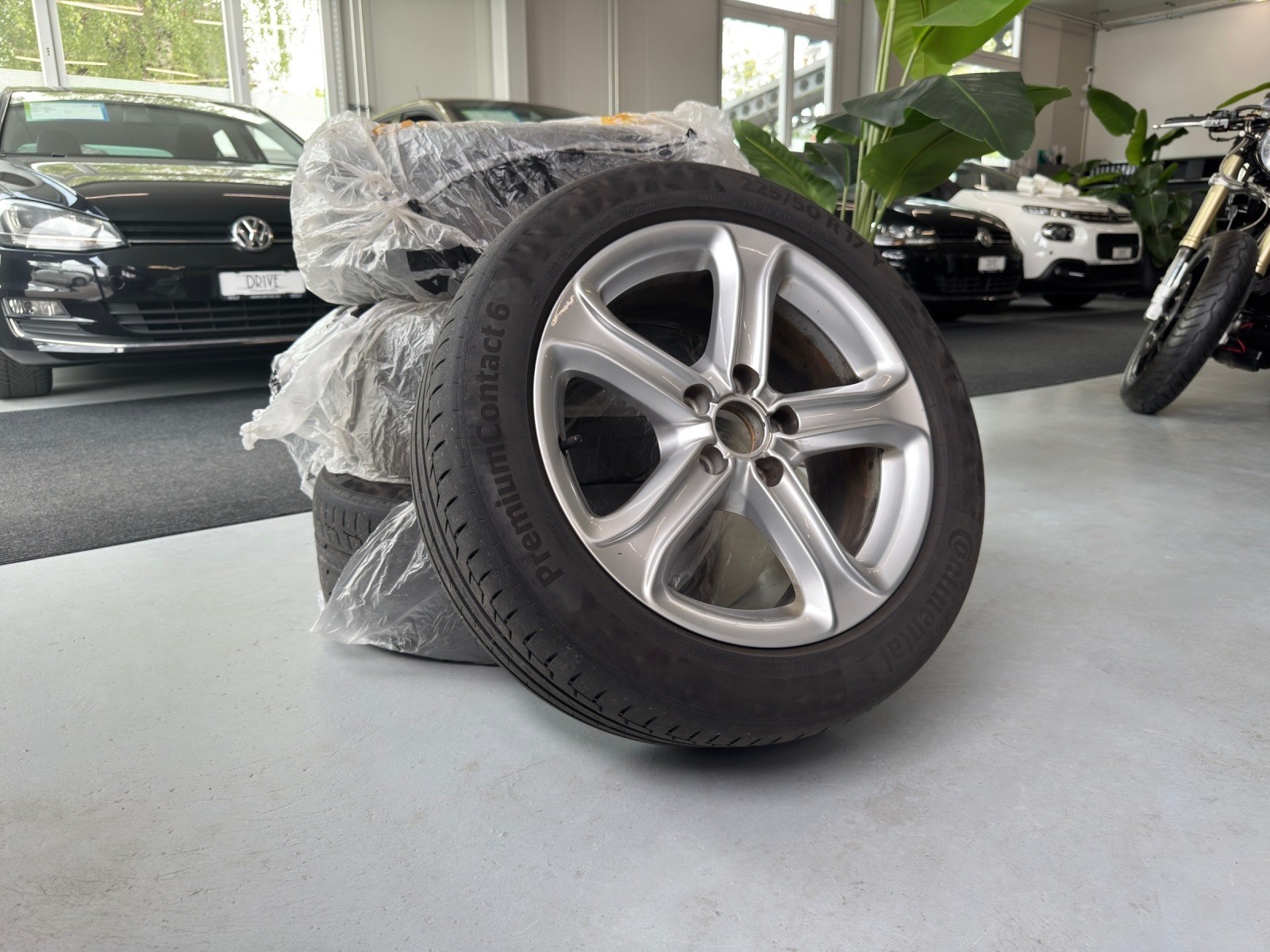 AUDI A4 Avant 2.0 TDI quattro S-tronic-image-18