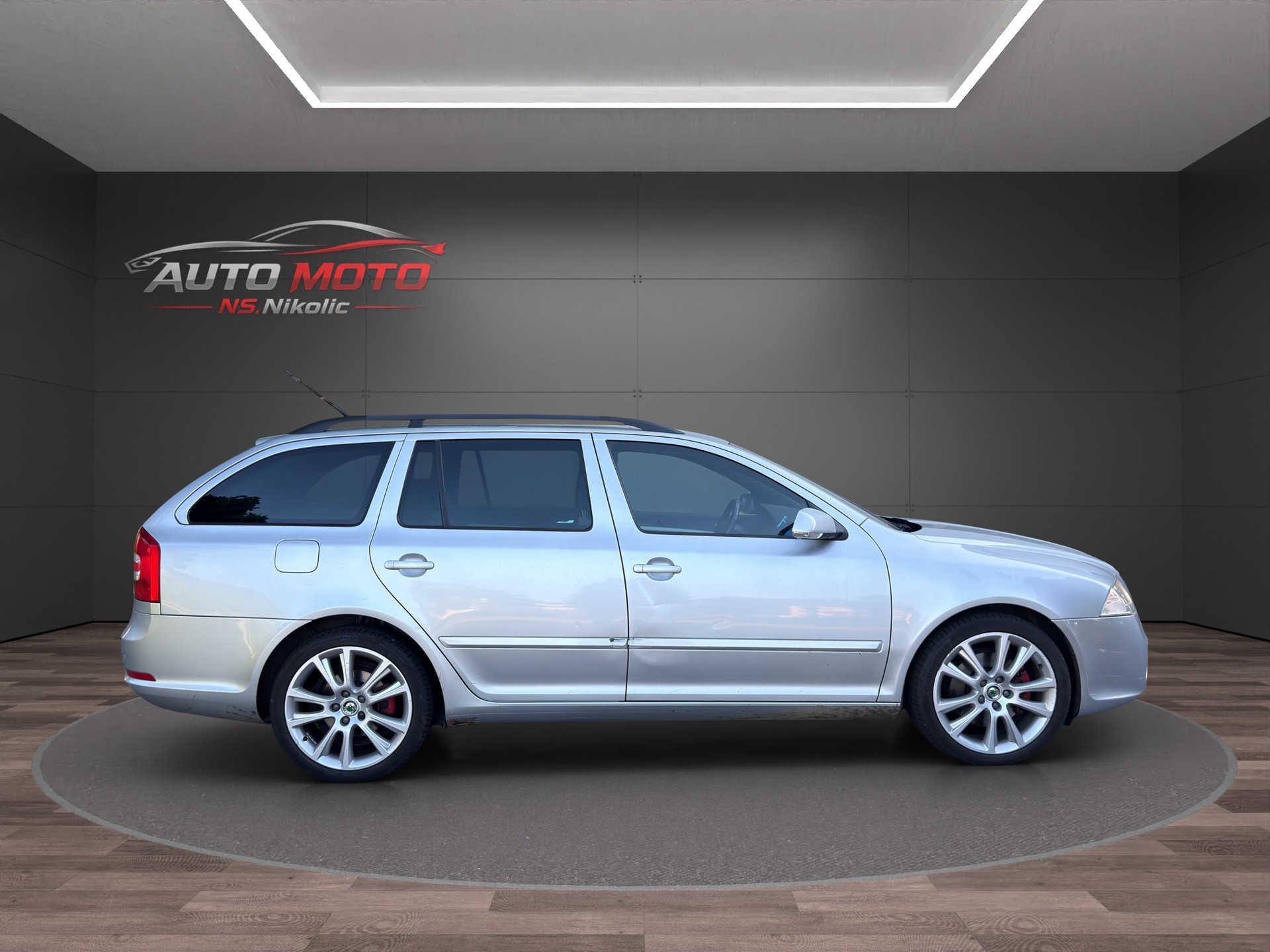 SKODA Octavia 2.0 TFSI RS-image-4