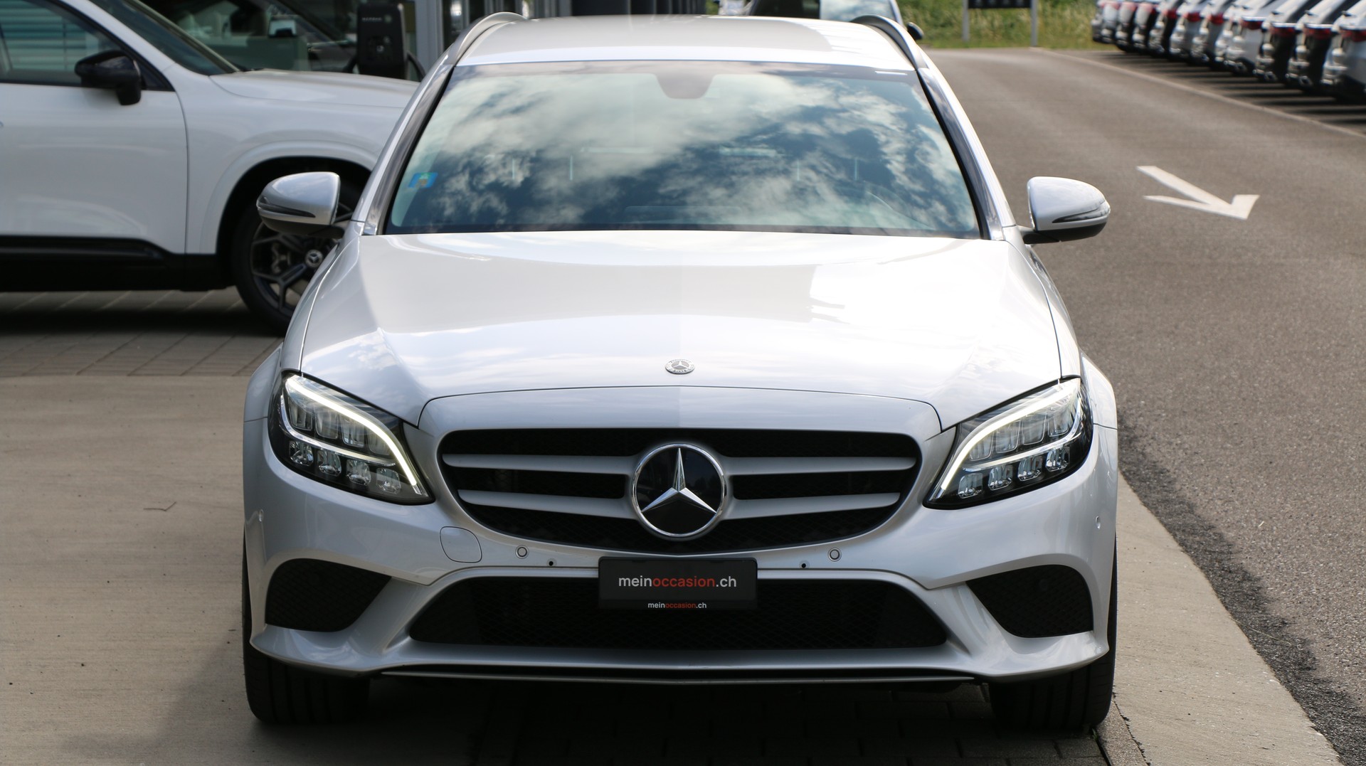 MERCEDES-BENZ C 200 4Matic-image-6