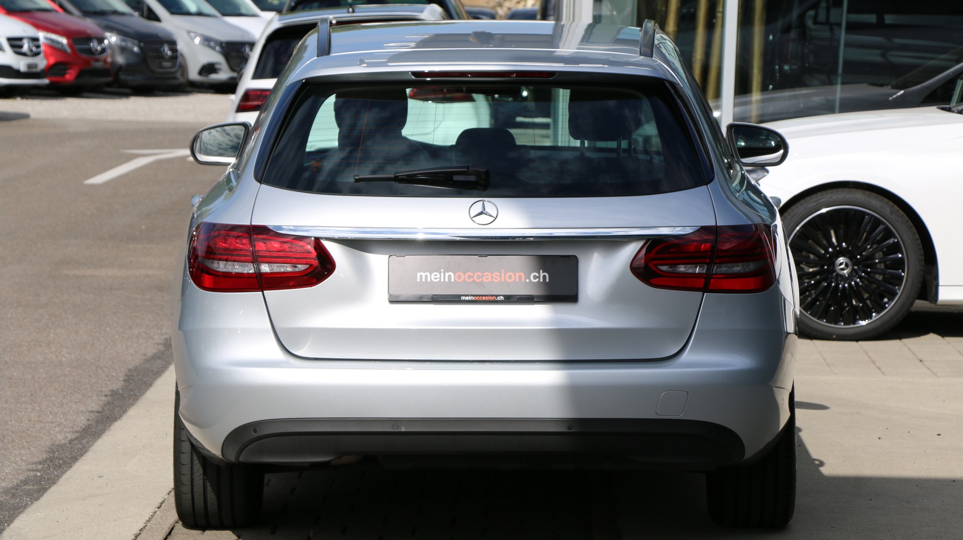 MERCEDES-BENZ C 200 4Matic-image-4