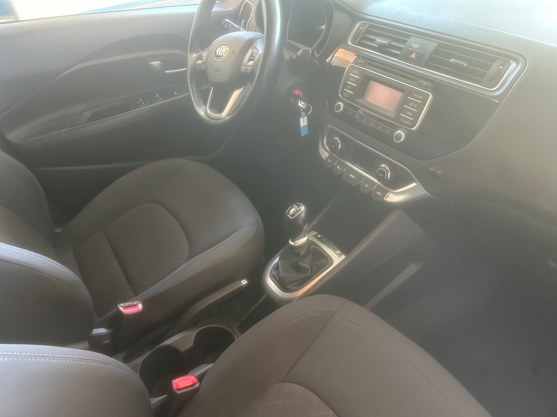 KIA Rio 1.4 CVVT Trend-image-6